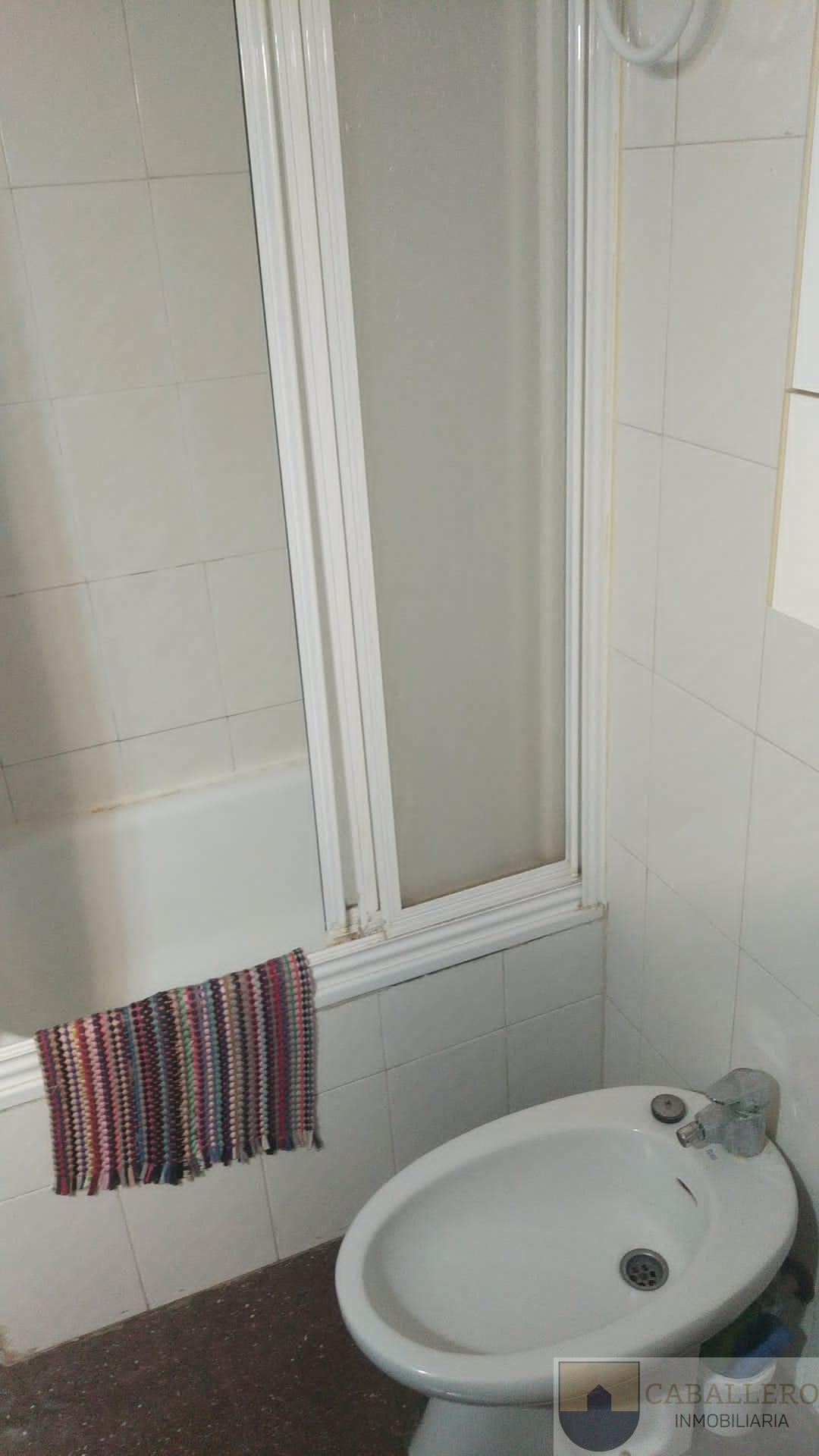 For rent of study in Murcia