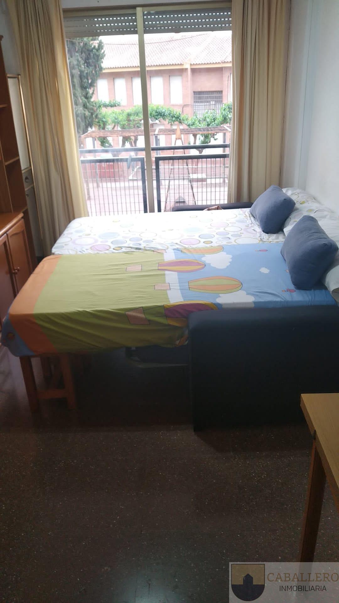 For rent of study in Murcia