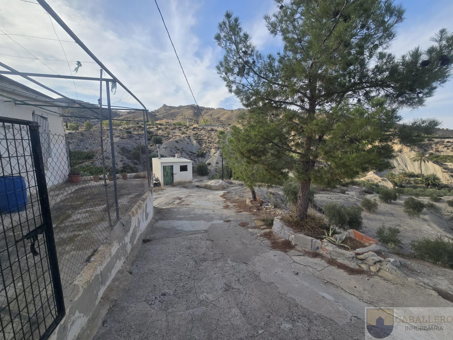 For sale of house in Murcia