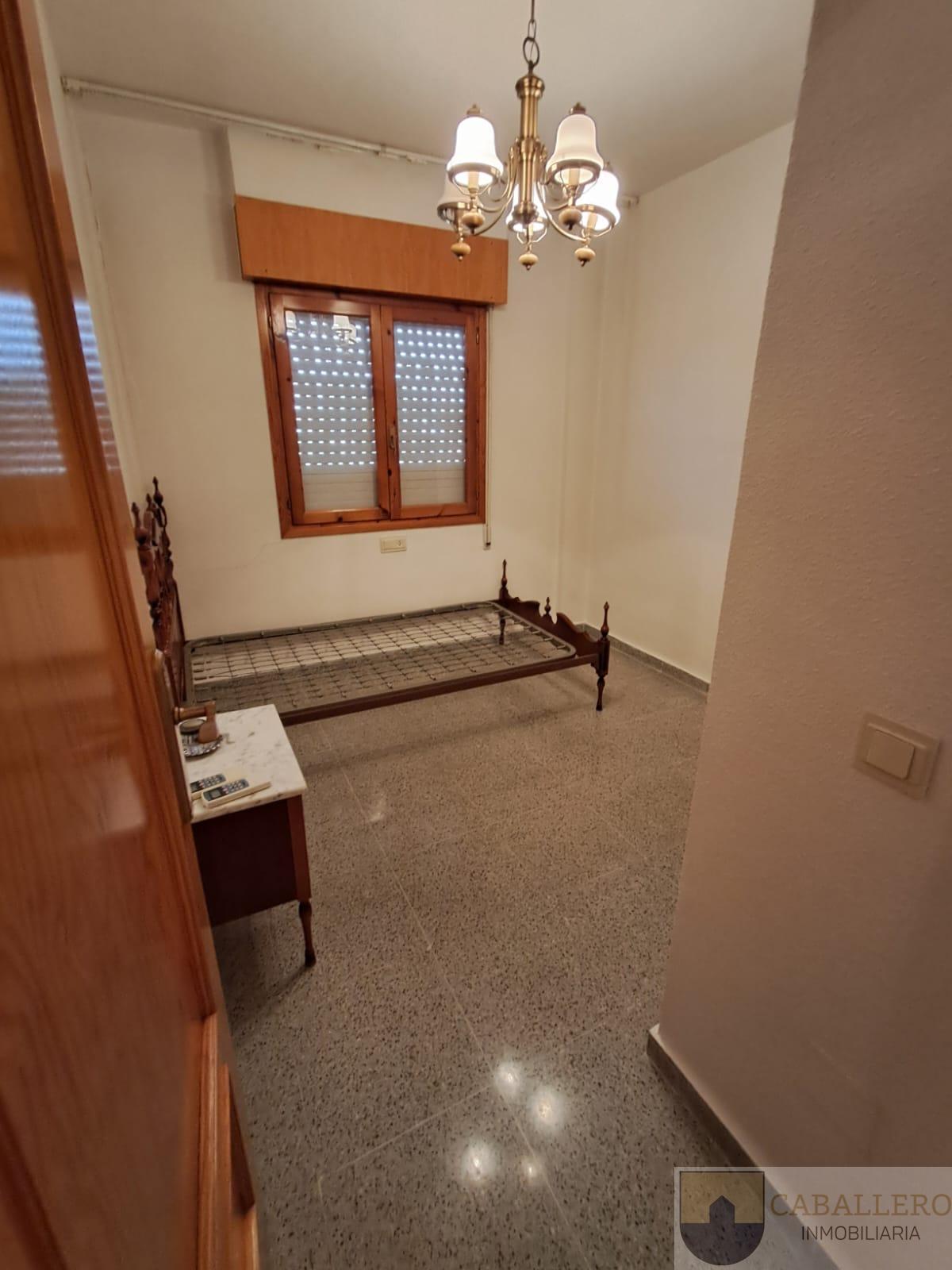 For sale of duplex in Jacarilla