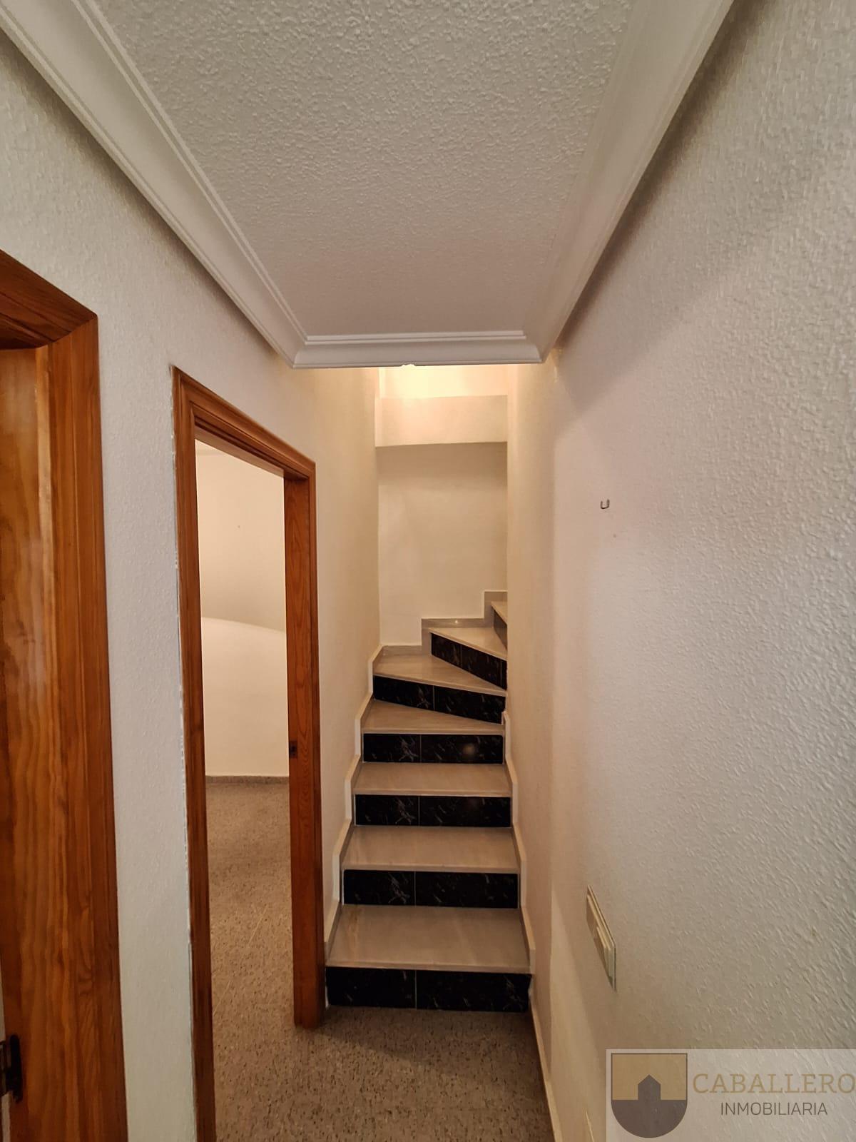 For sale of duplex in Jacarilla