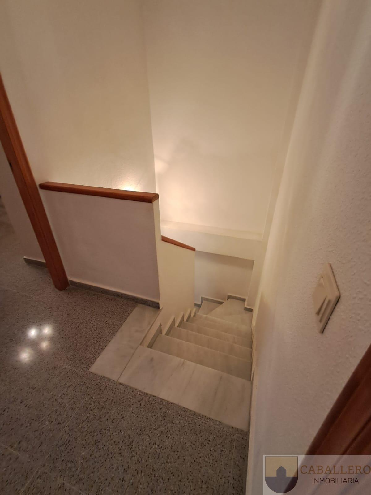 For sale of duplex in Jacarilla