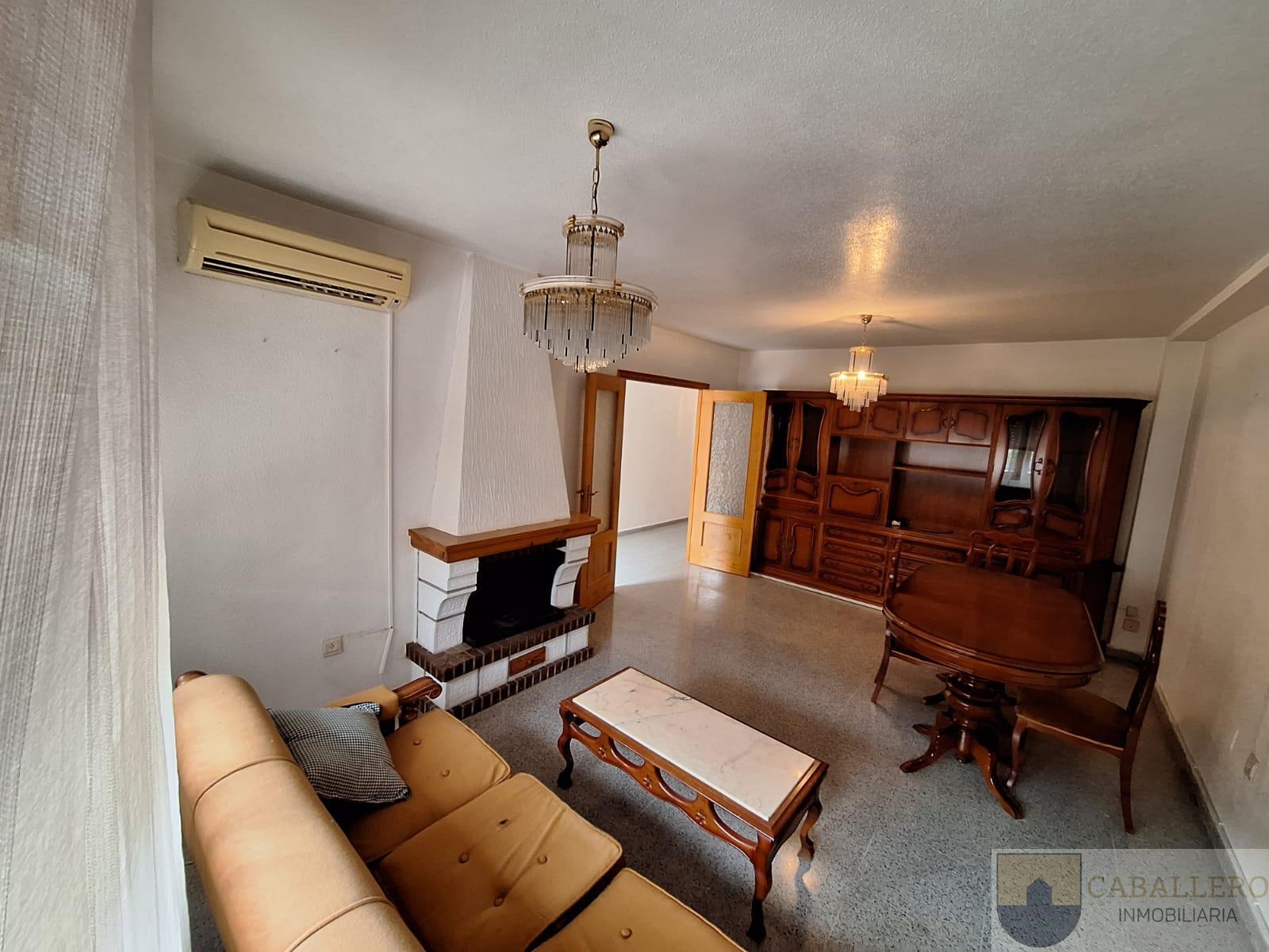 For sale of duplex in Jacarilla