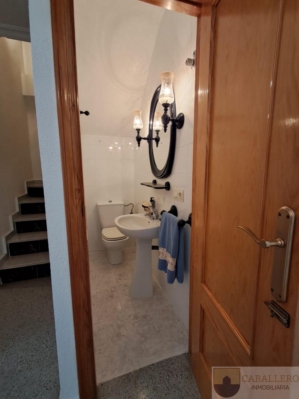 For sale of duplex in Jacarilla