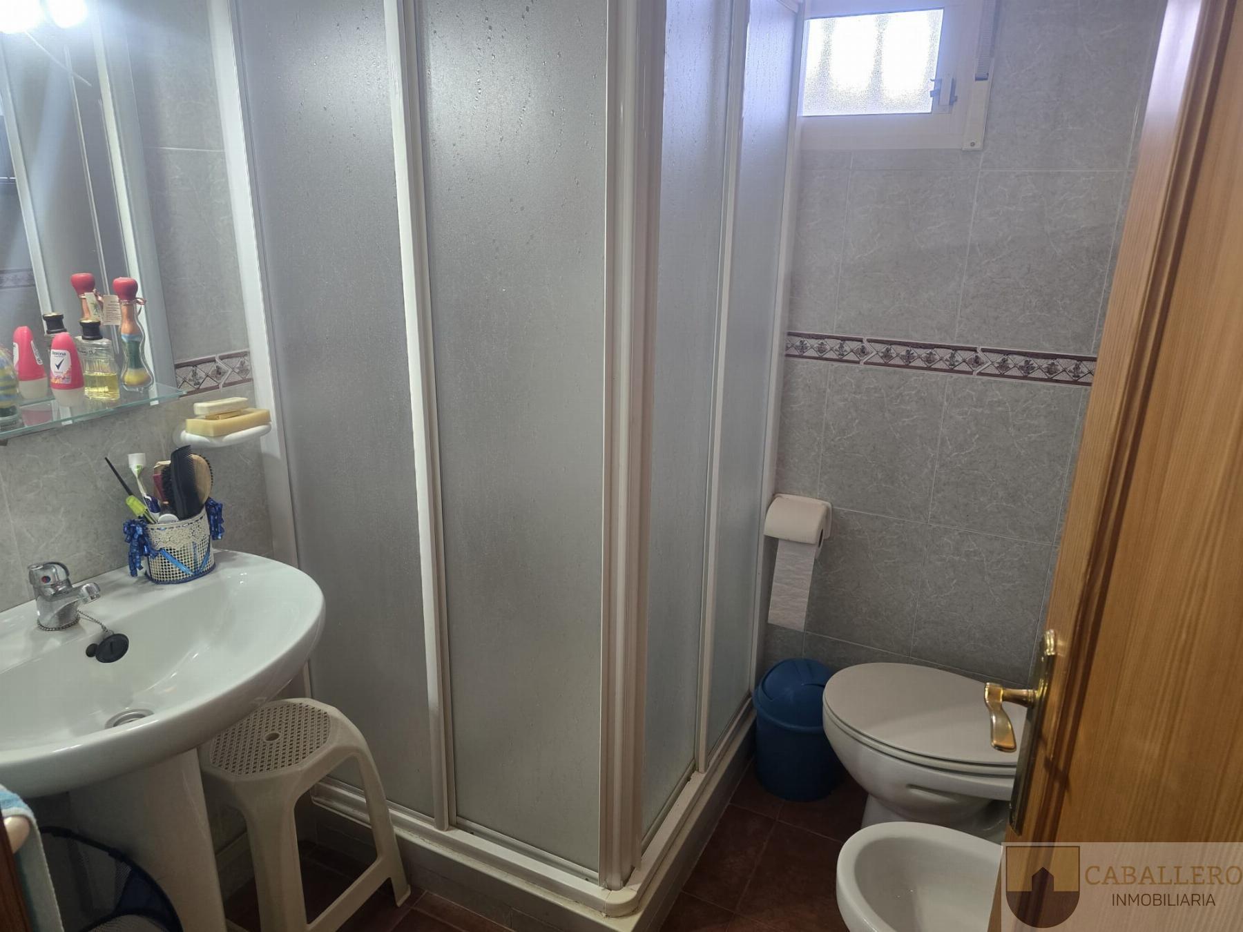 For sale of chalet in Murcia