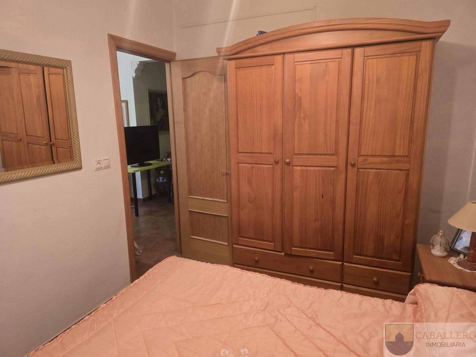 For sale of chalet in Murcia