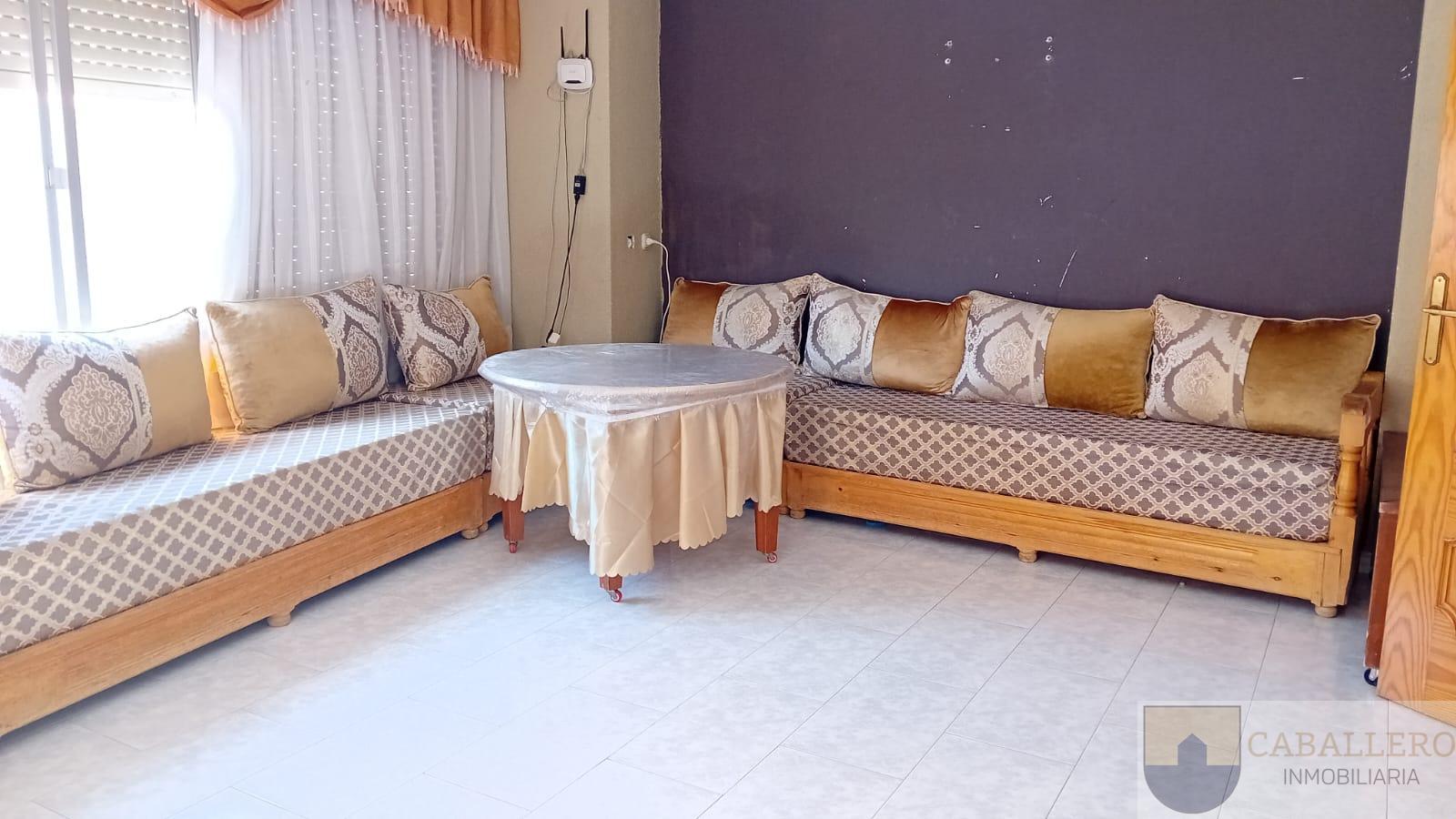 For sale of penthouse in Murcia
