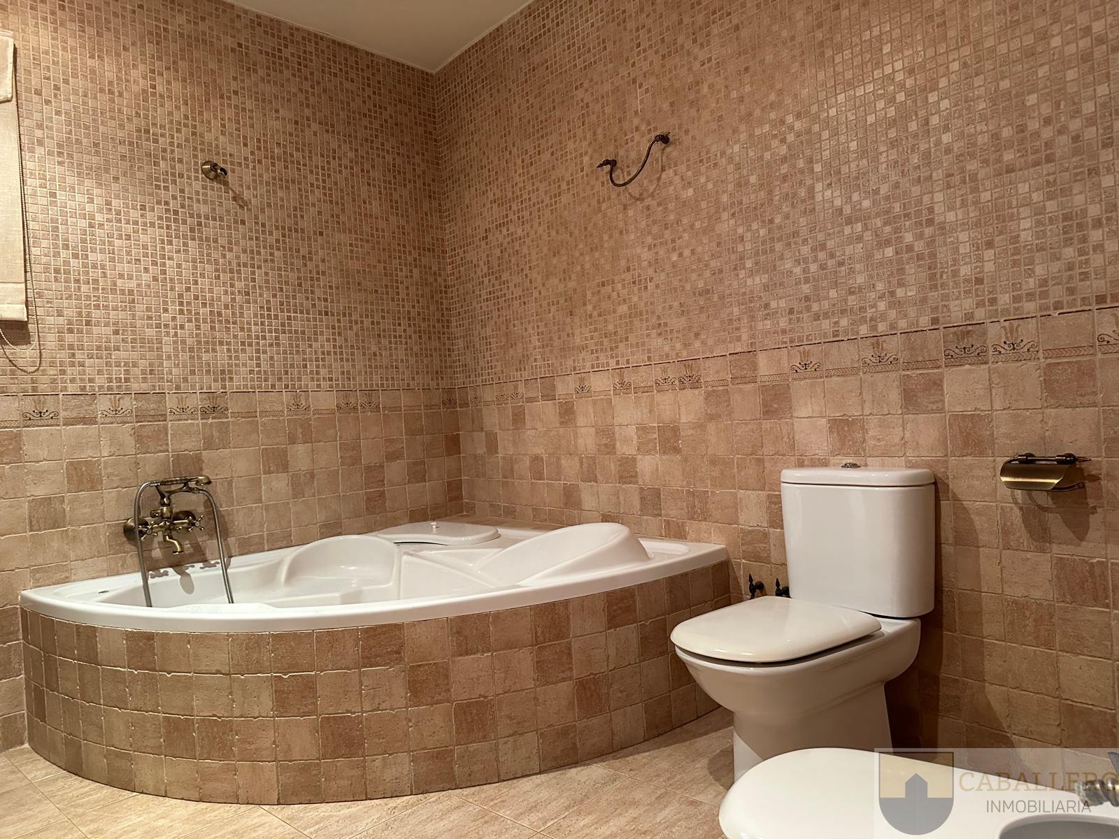 For sale of house in Murcia