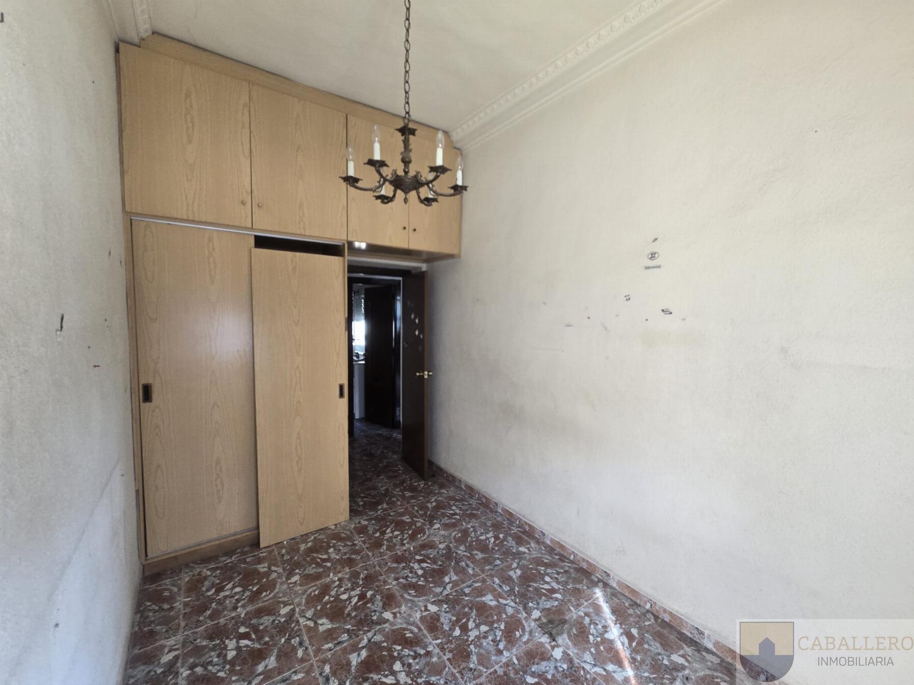 For sale of flat in Murcia