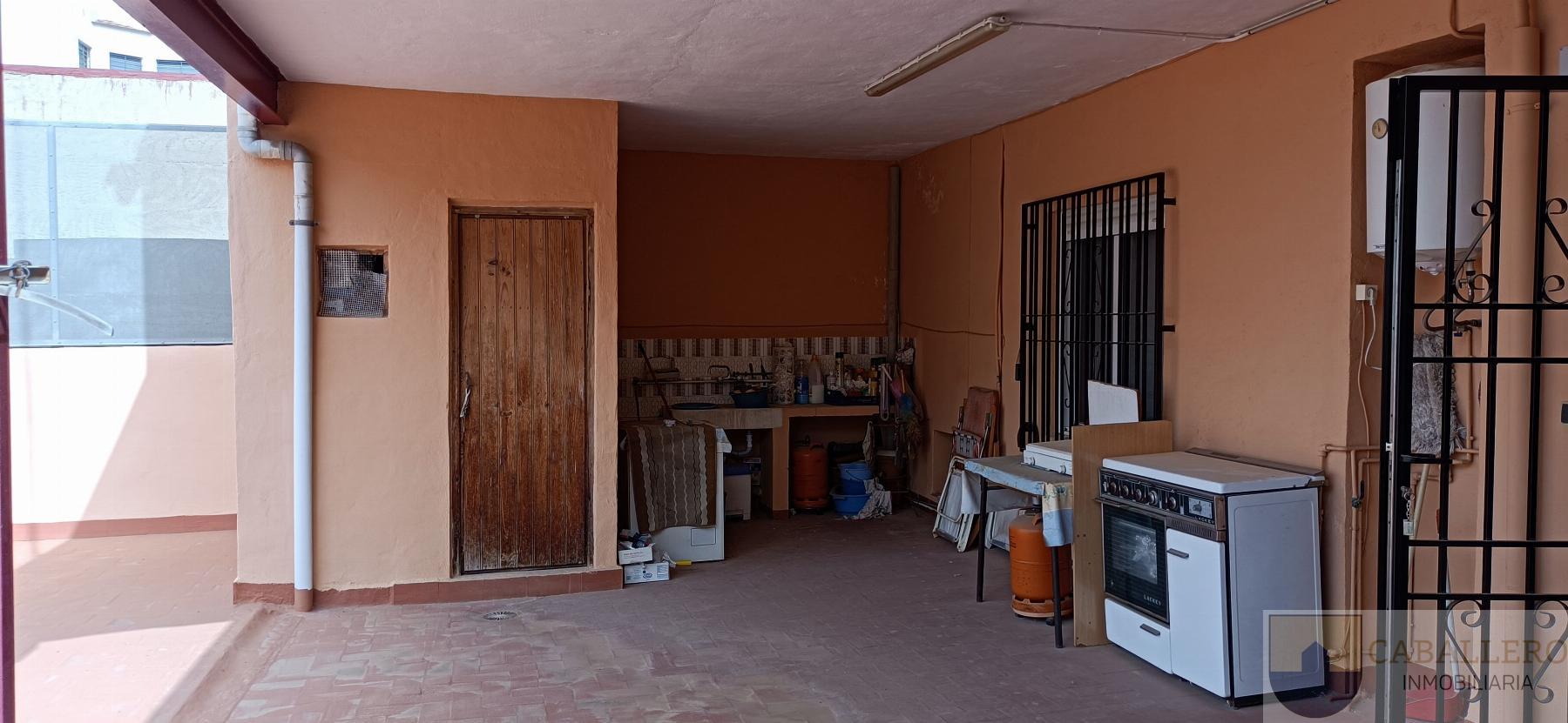 For sale of building in Murcia