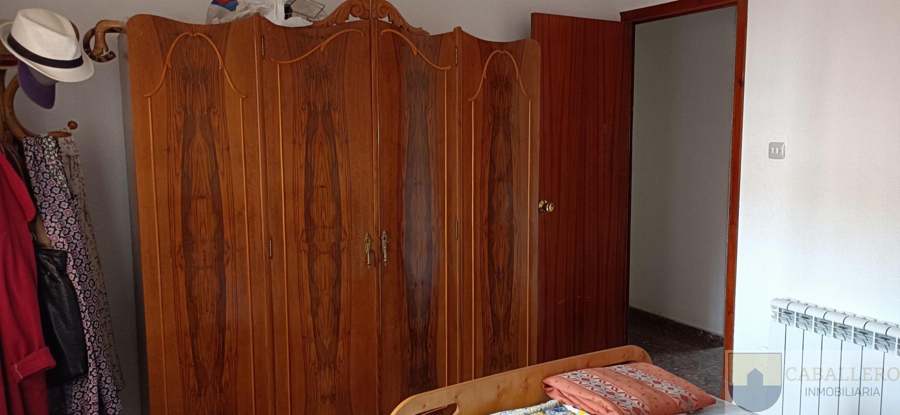 For sale of building in Murcia