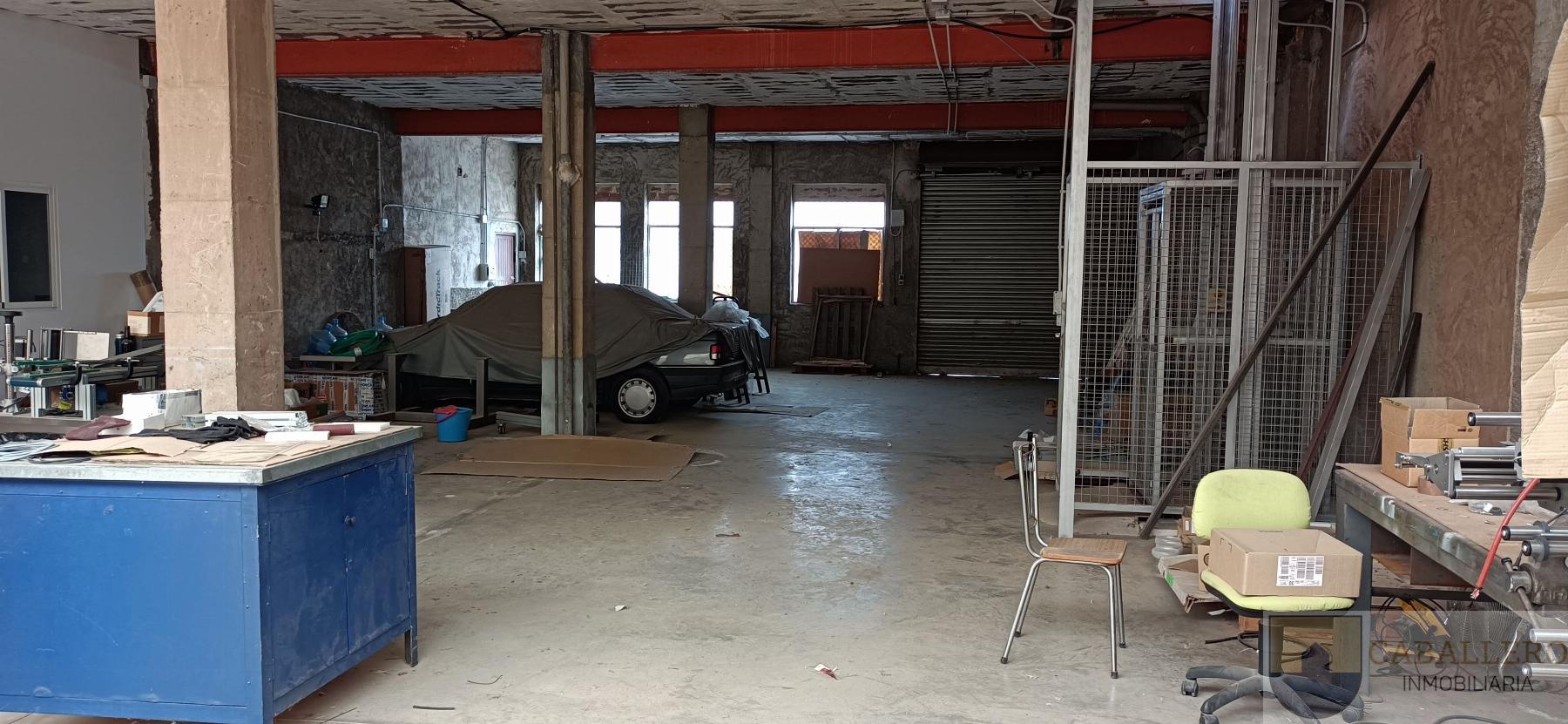 For sale of building in Murcia