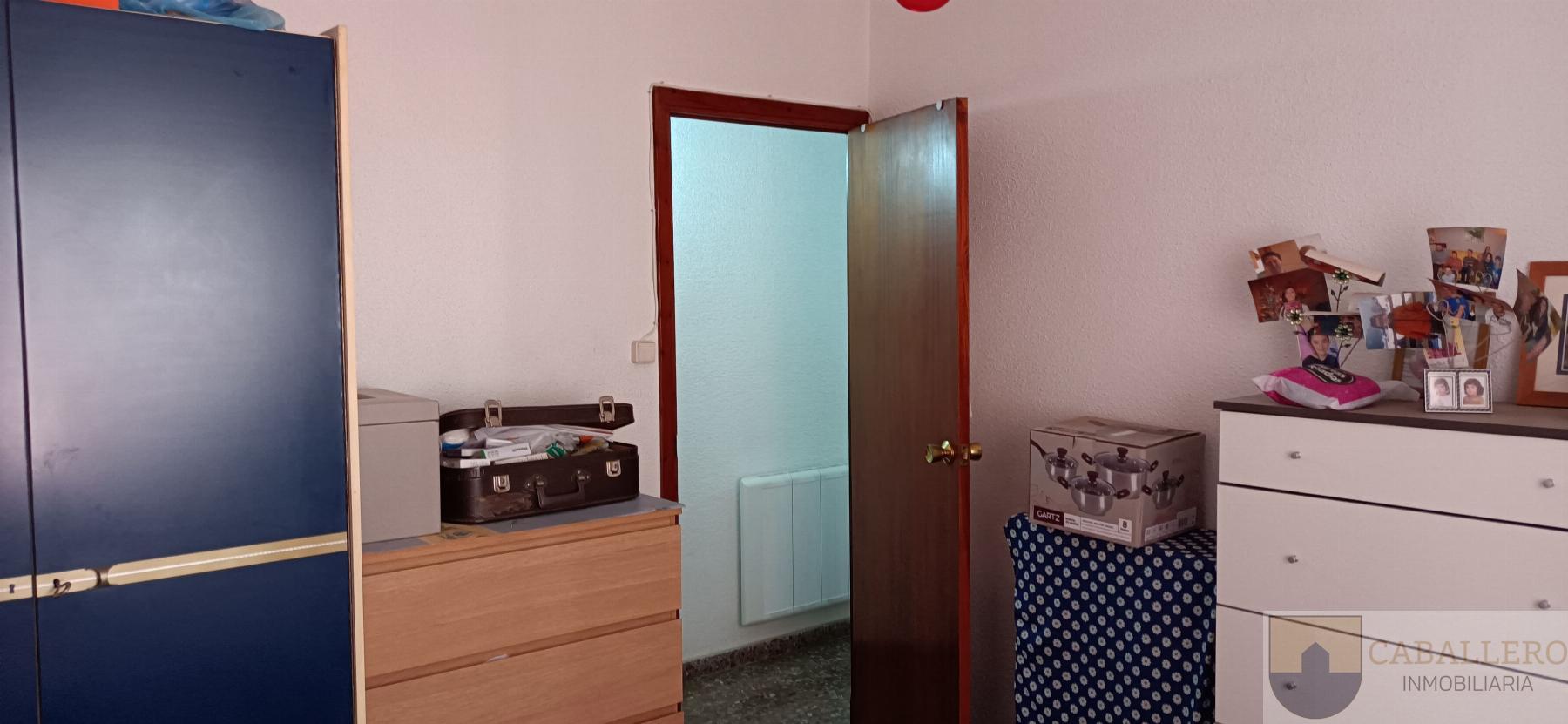 For sale of building in Murcia