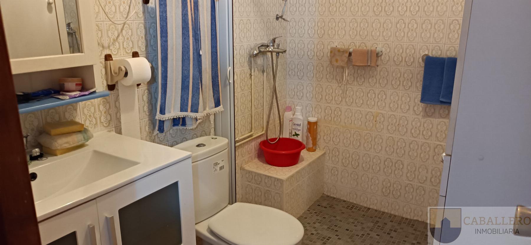 For sale of building in Murcia