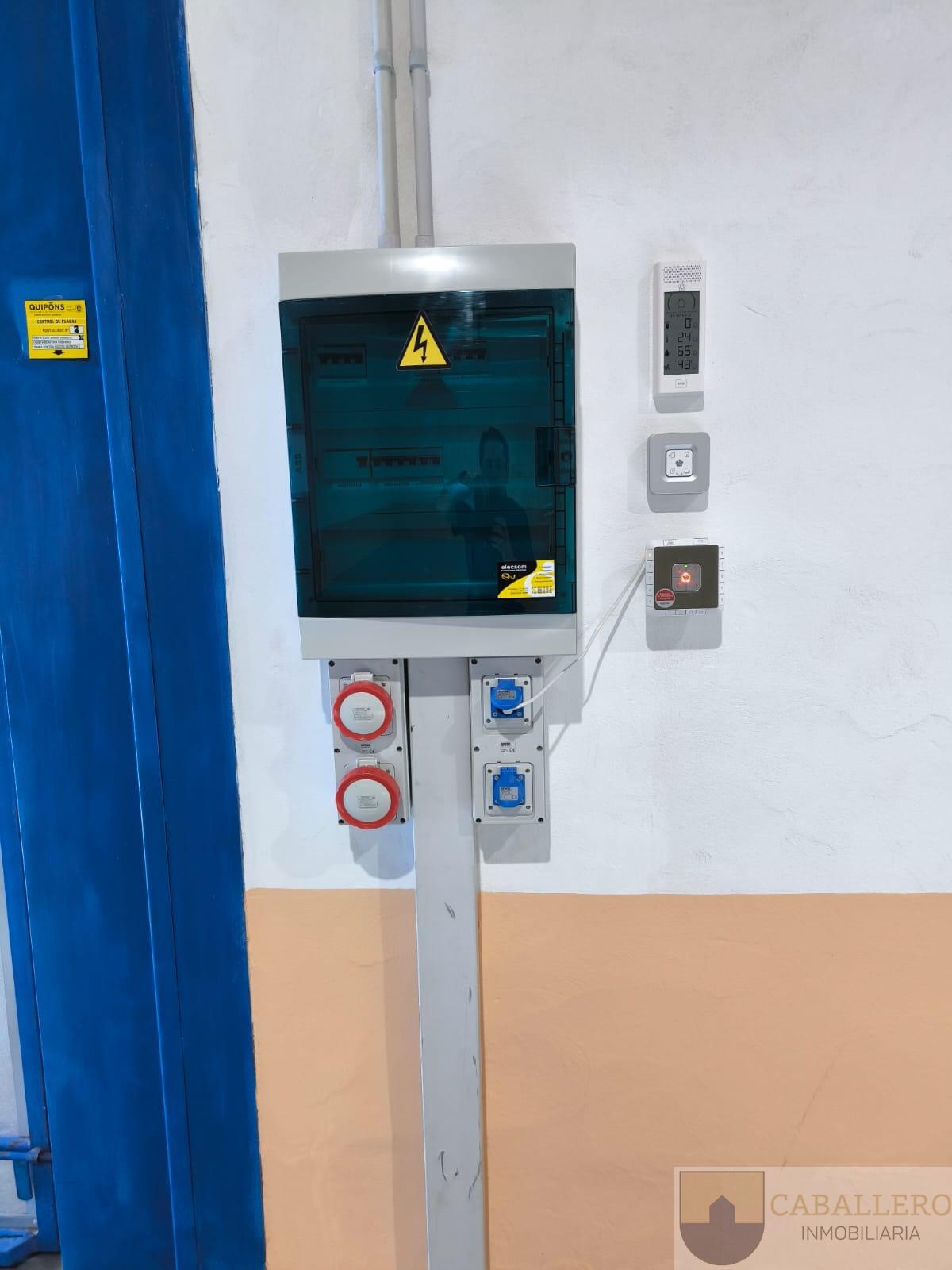 Venta de nave en Murcia