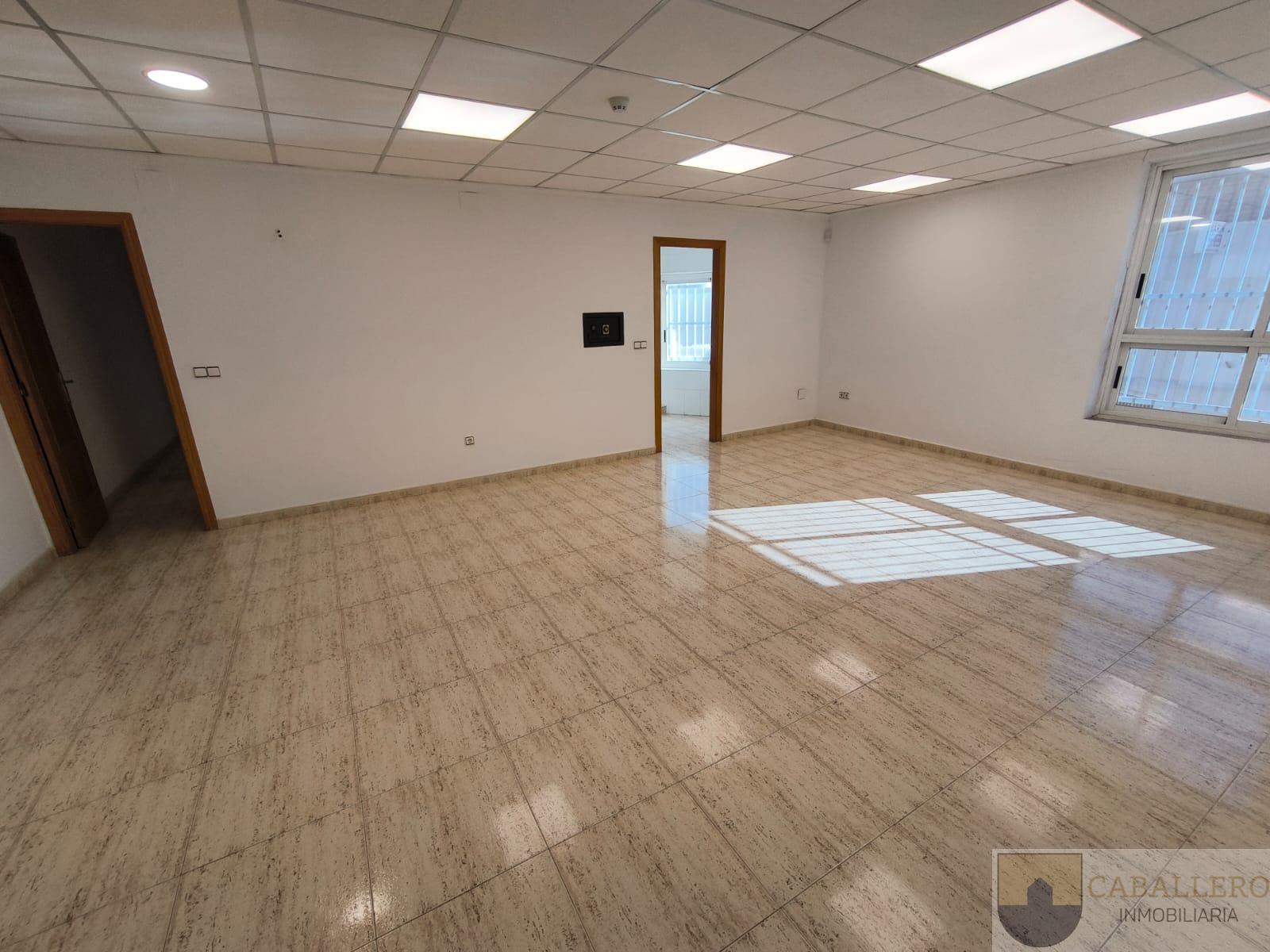 Venta de nave en Murcia