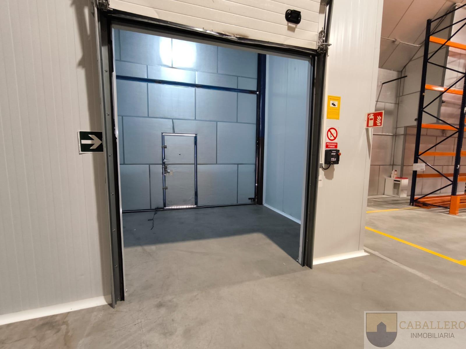 Venta de nave en Murcia