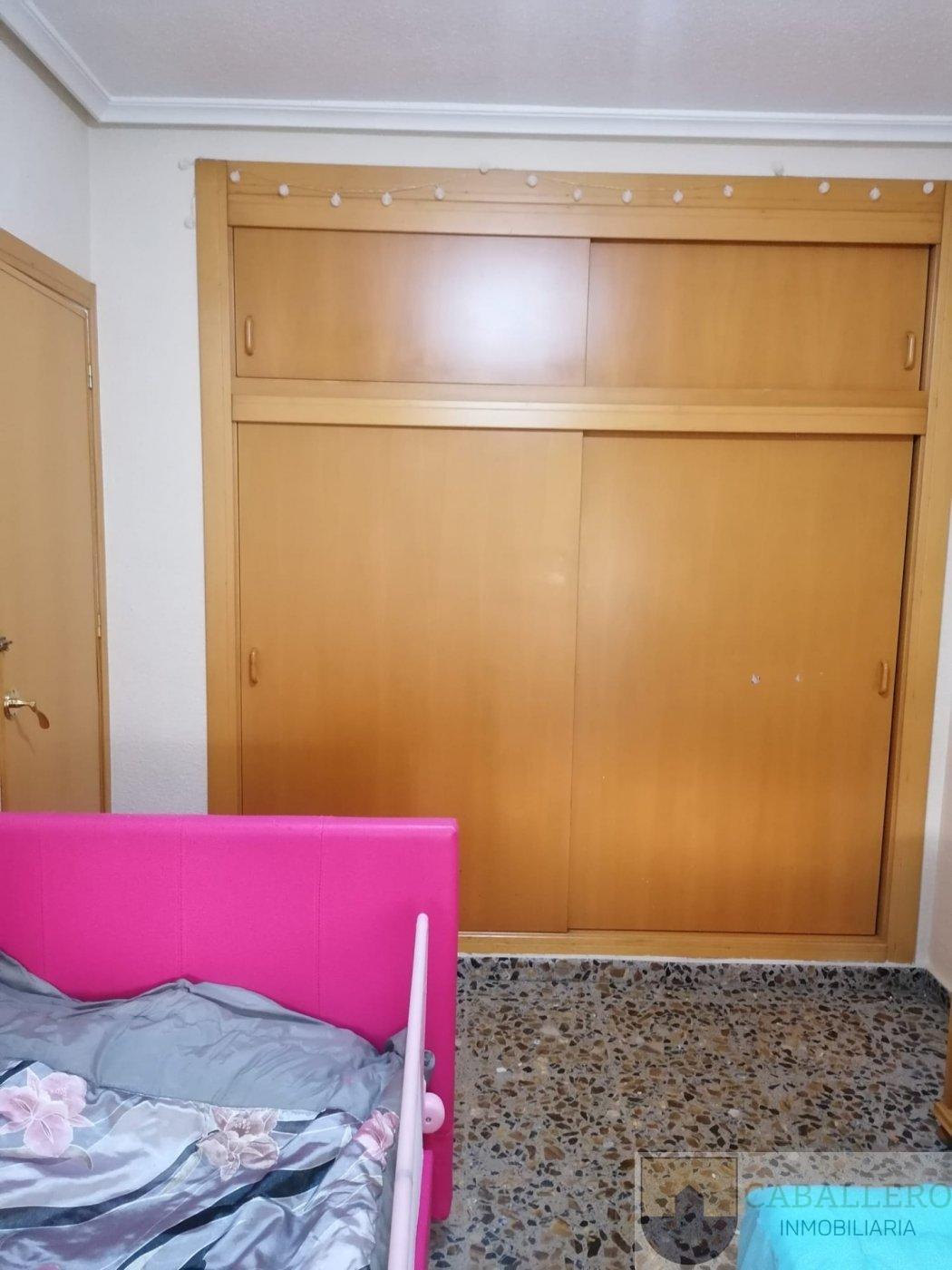 For sale of flat in Murcia
