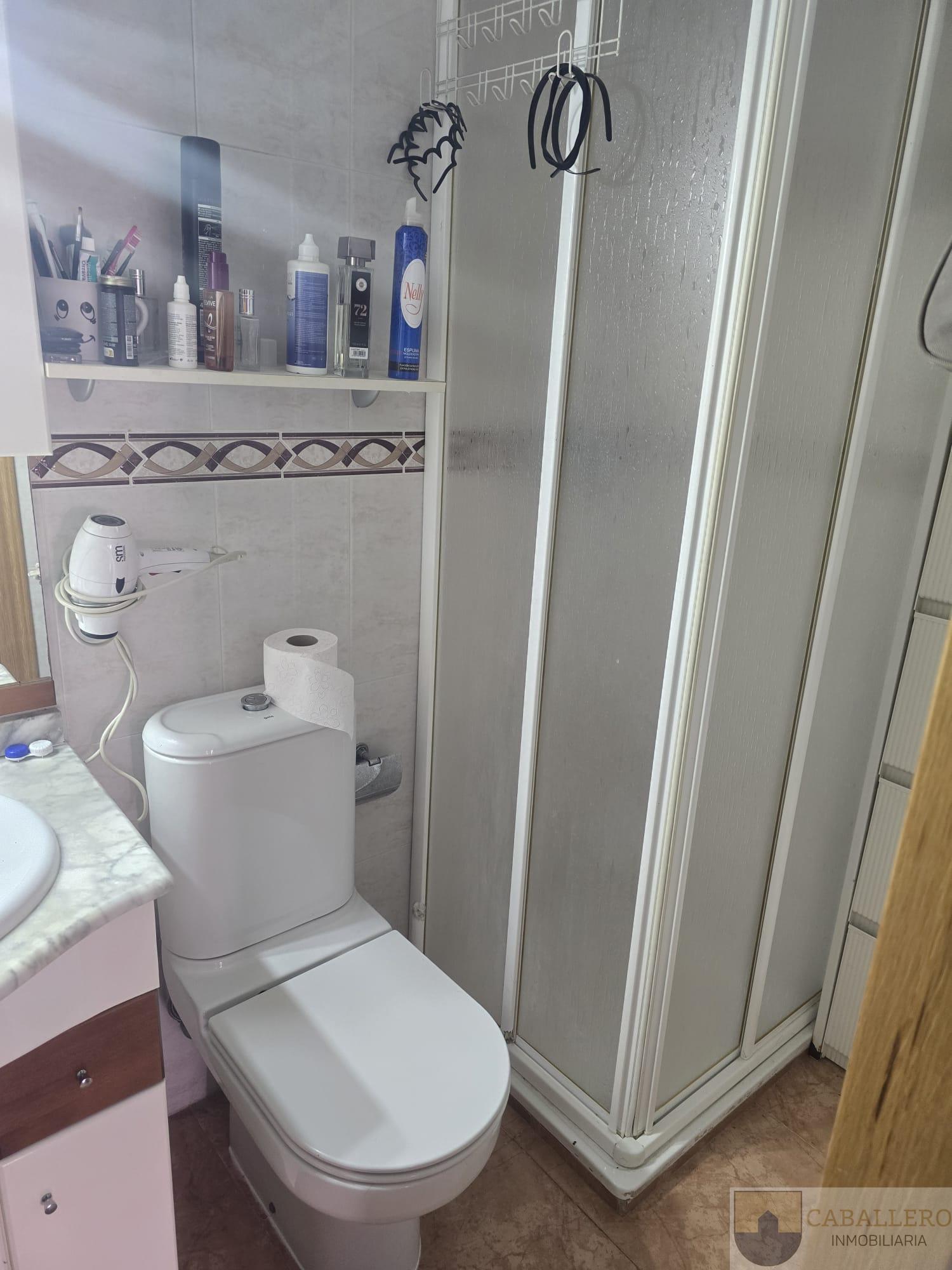 For sale of duplex in Murcia