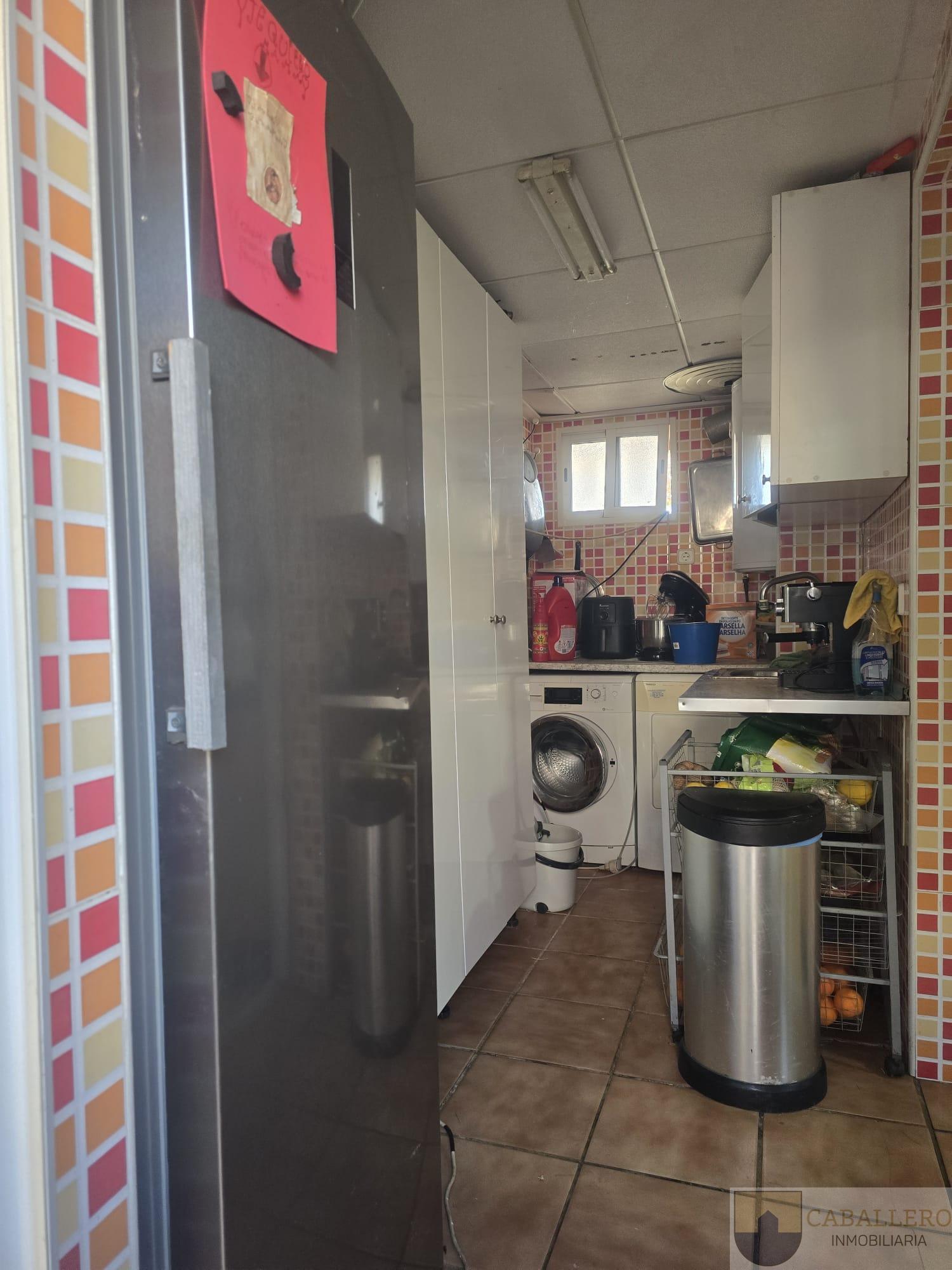For sale of duplex in Murcia