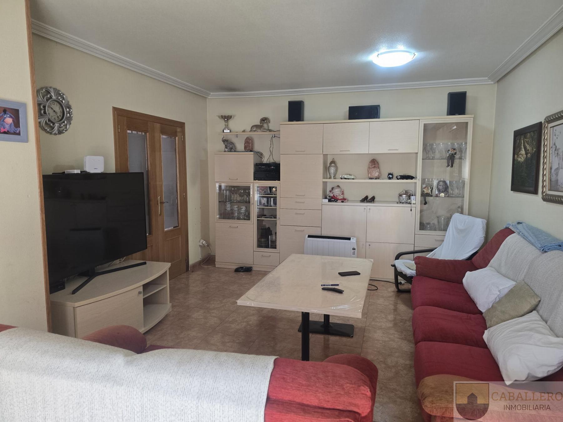 For sale of duplex in Murcia