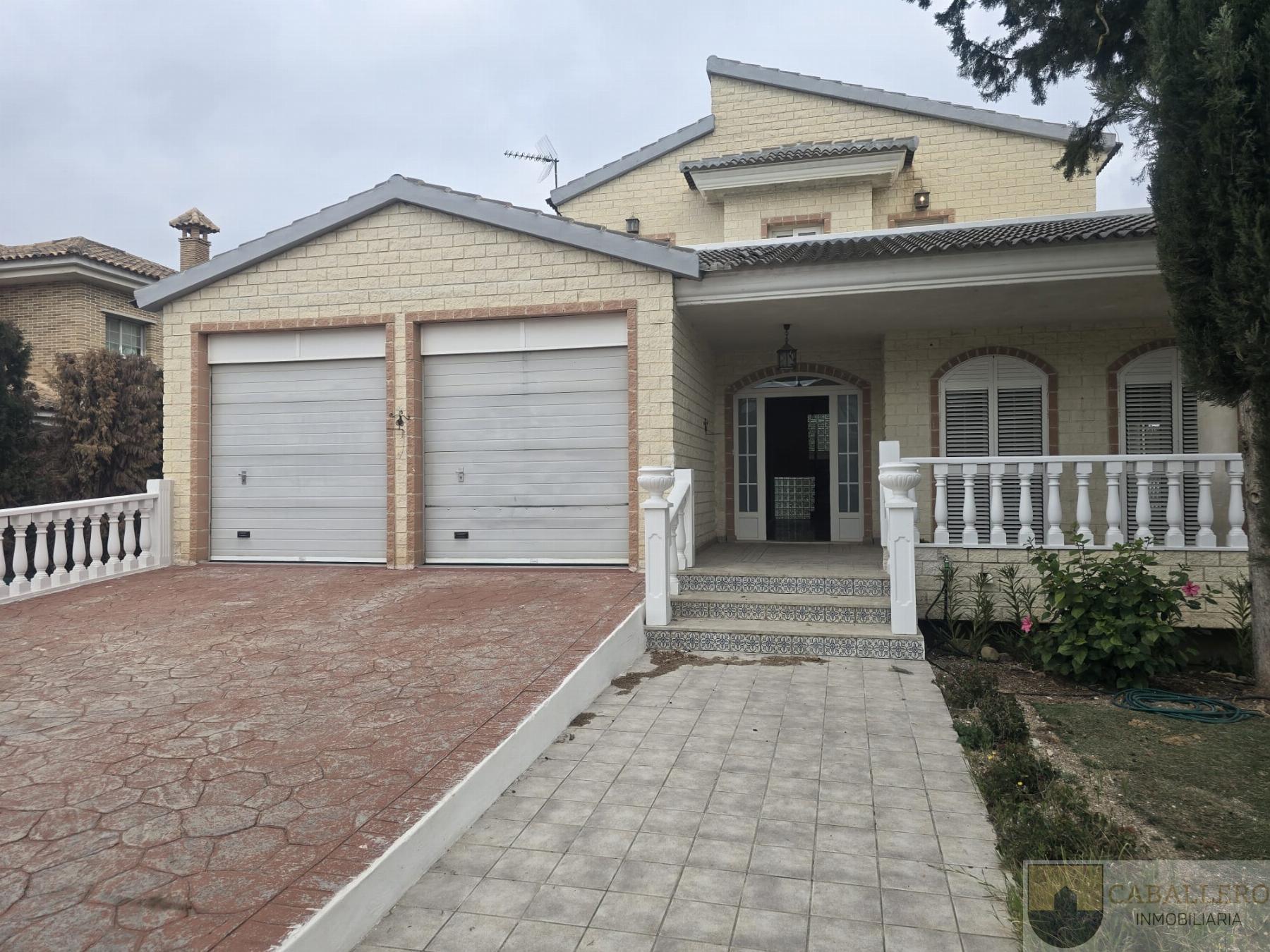 Venta de chalet en Molina de Segura