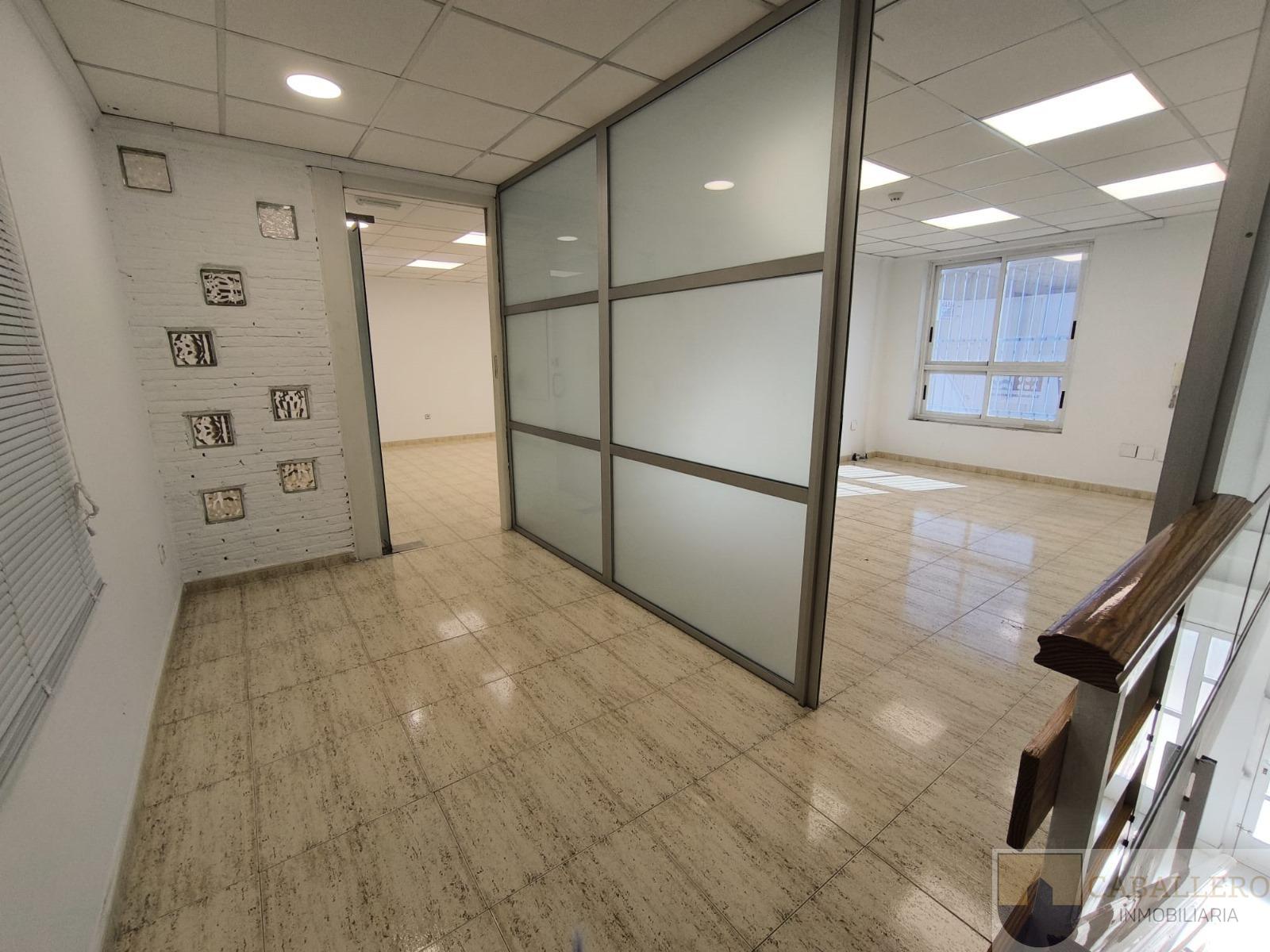 For rent of industrial plant/warehouse in Murcia