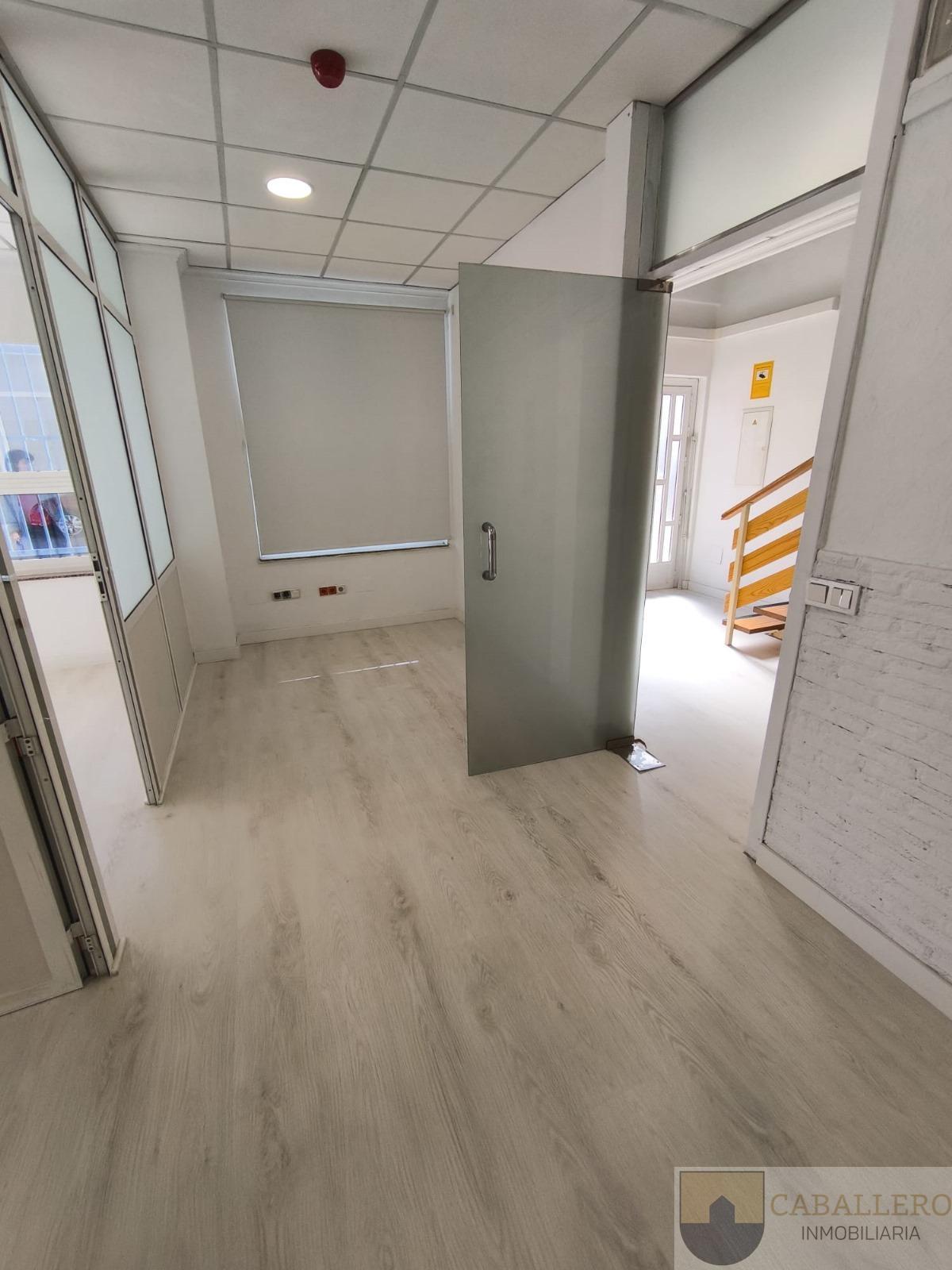 For rent of industrial plant/warehouse in Murcia