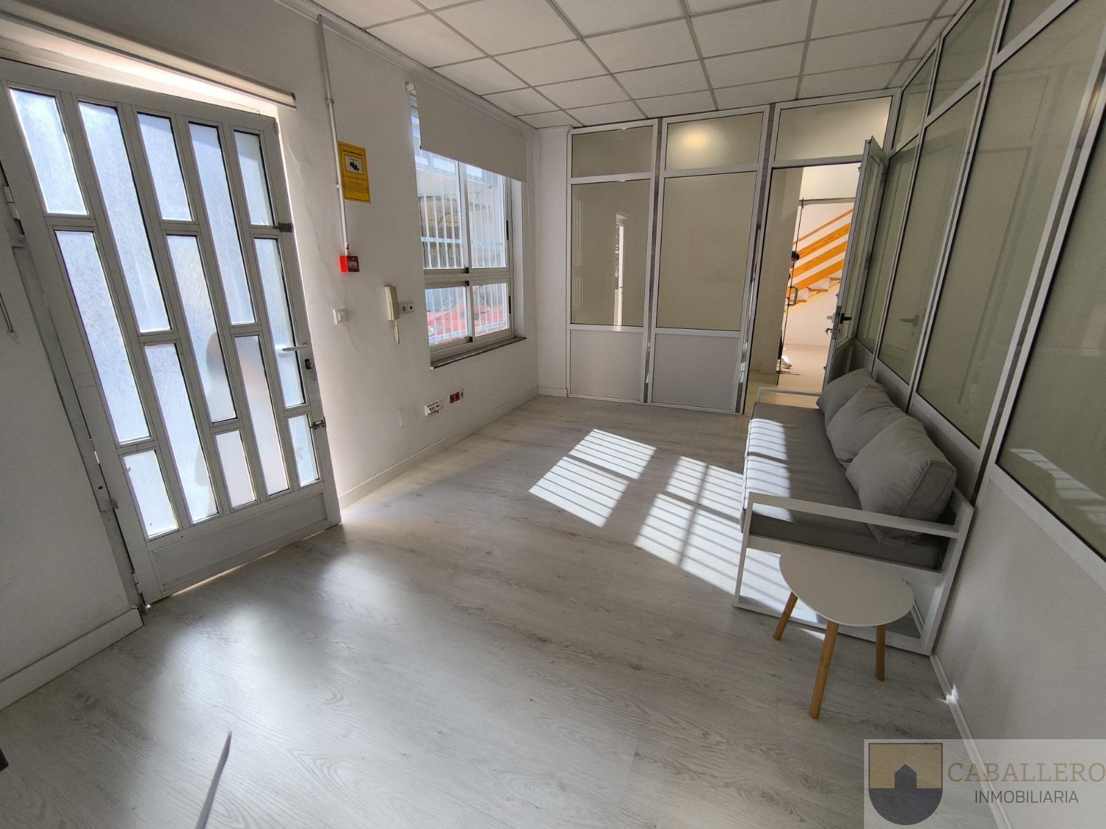 For rent of industrial plant/warehouse in Murcia