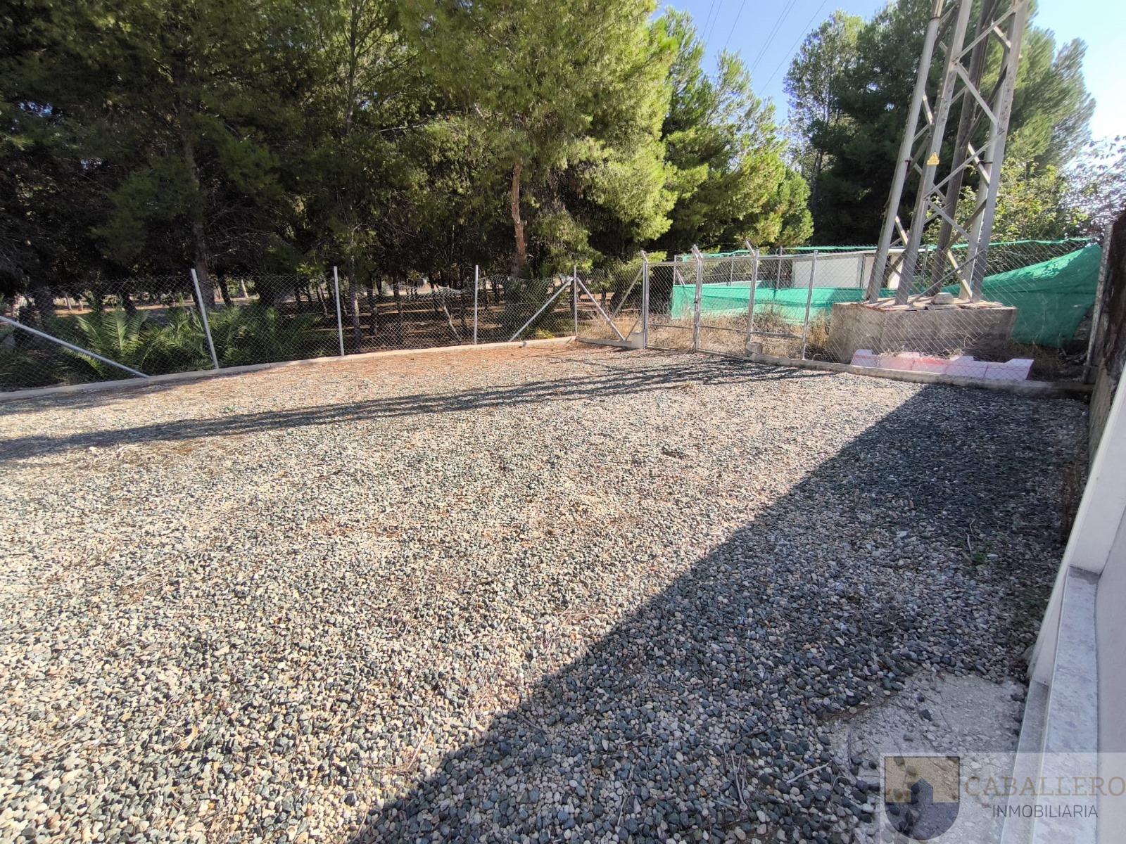 For rent of industrial plant/warehouse in Murcia