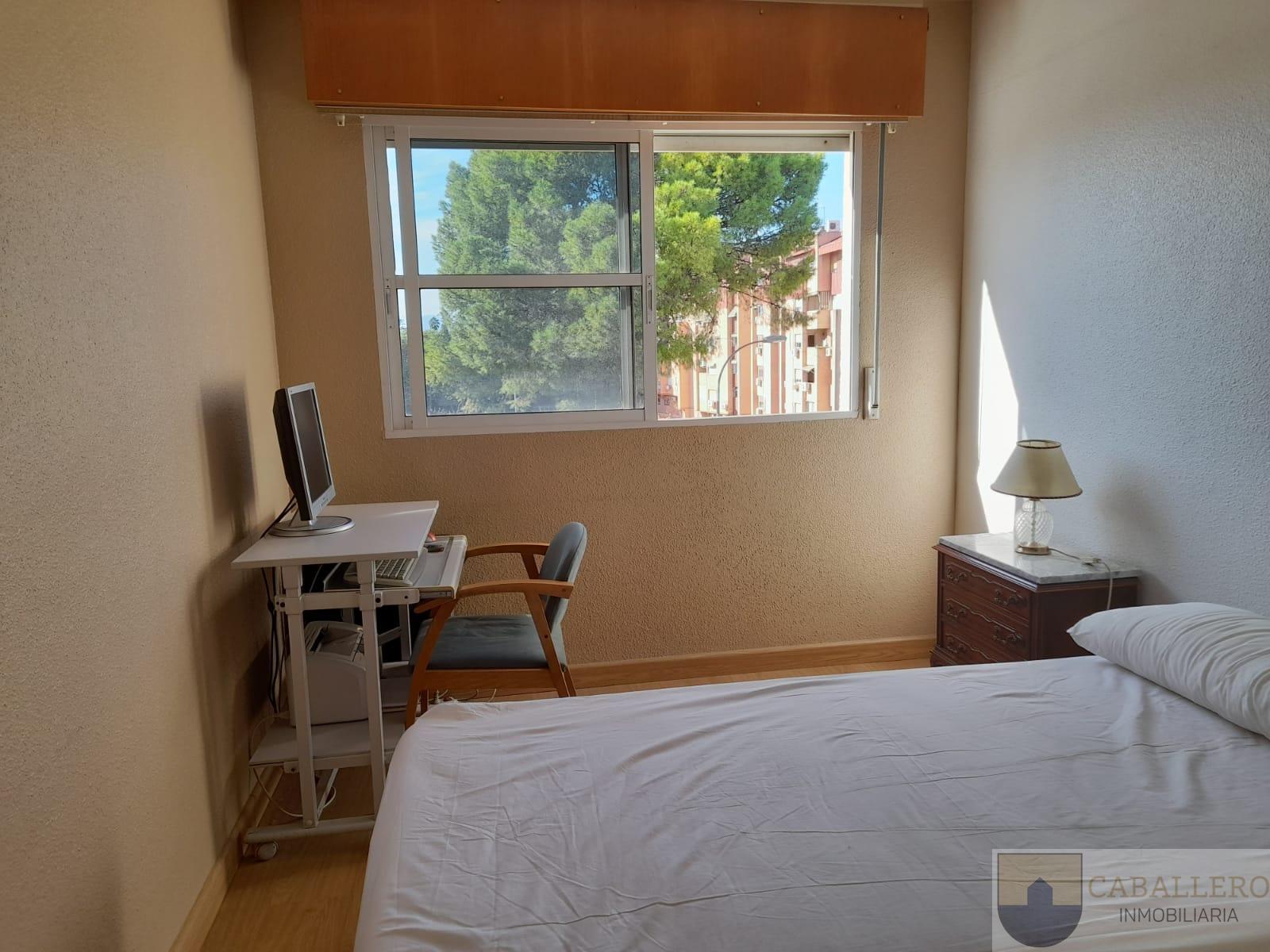 For rent of flat in Murcia
