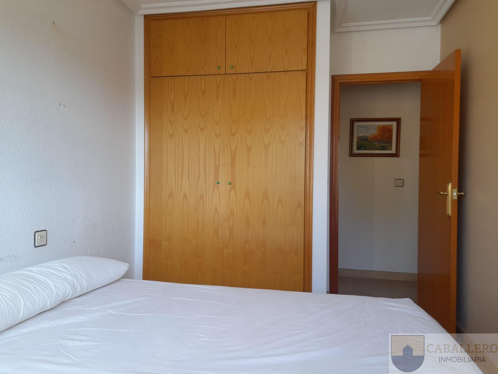 For rent of flat in Murcia
