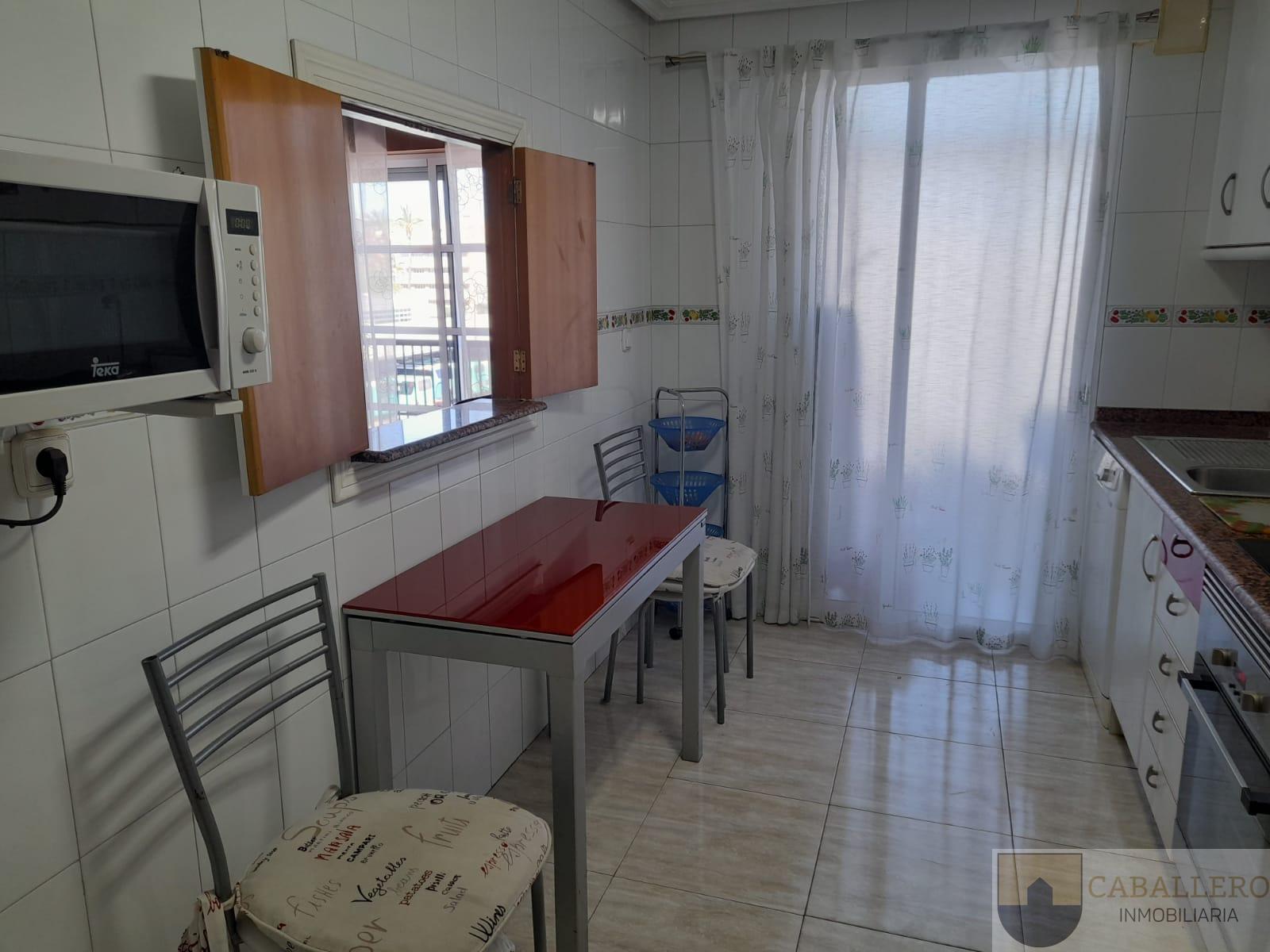 For rent of flat in Murcia