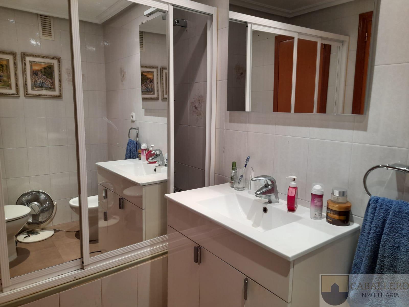 For rent of flat in Murcia