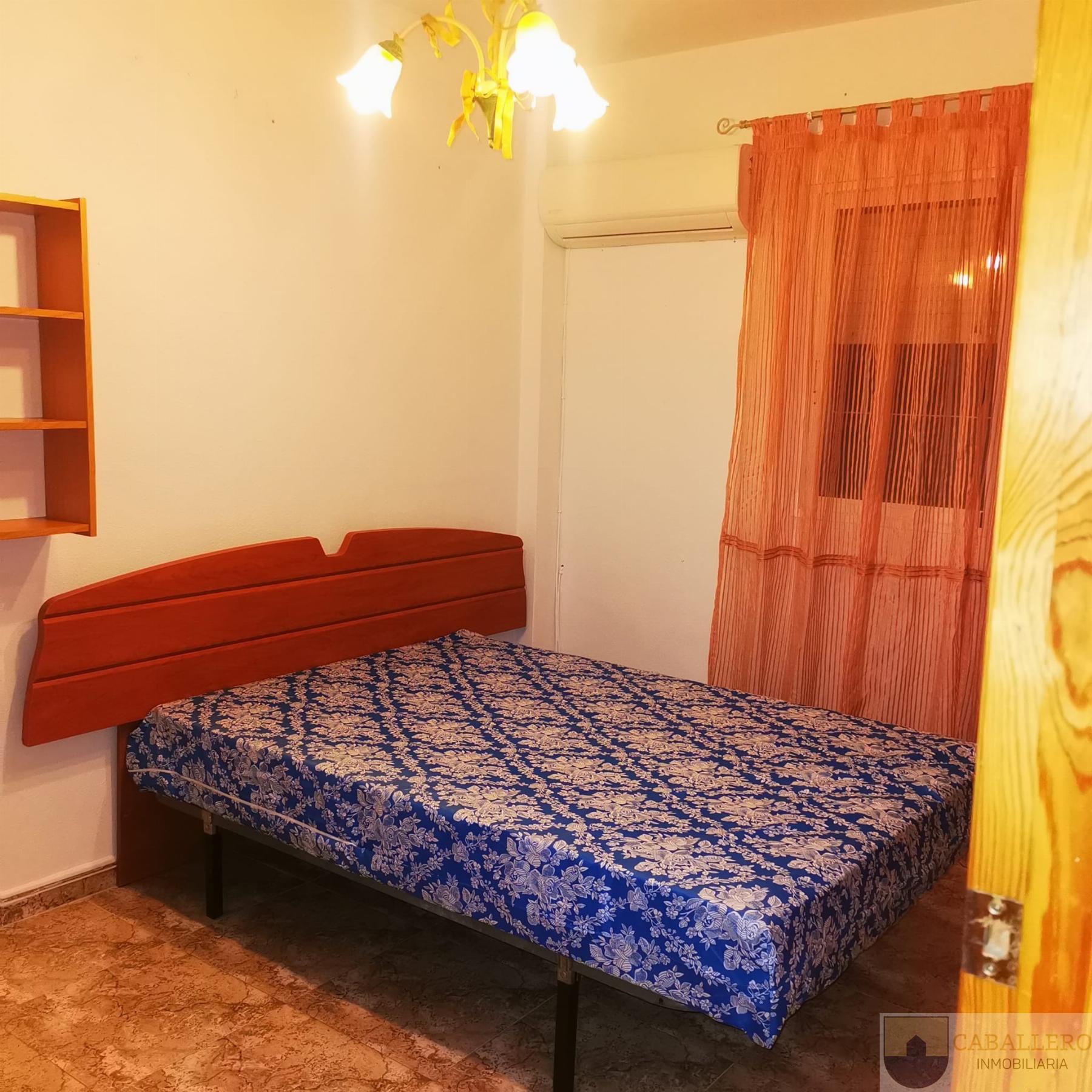 For rent of duplex in Murcia