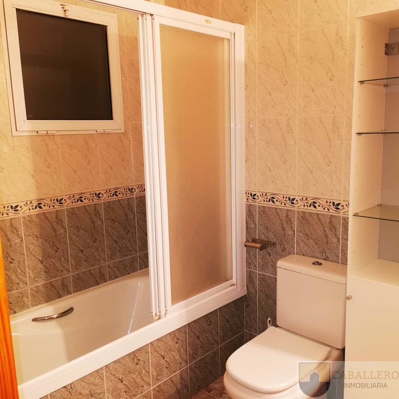 For rent of duplex in Murcia