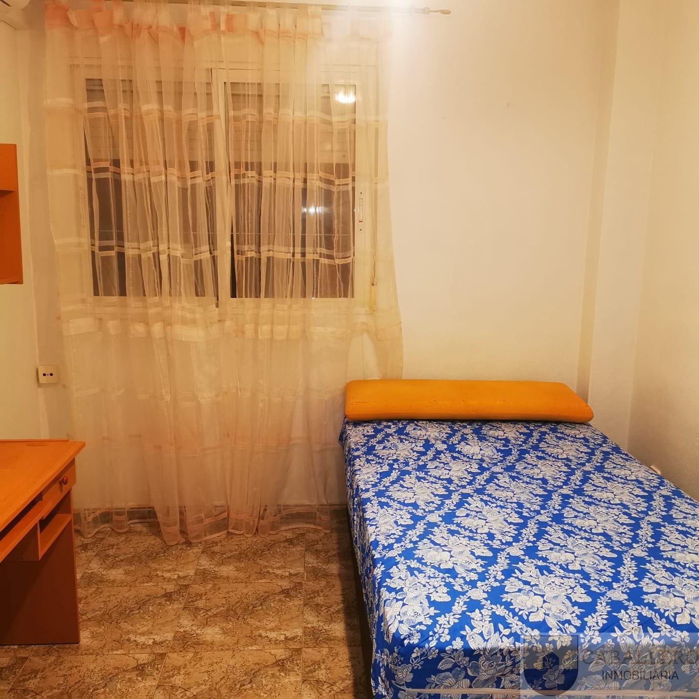 For rent of duplex in Murcia