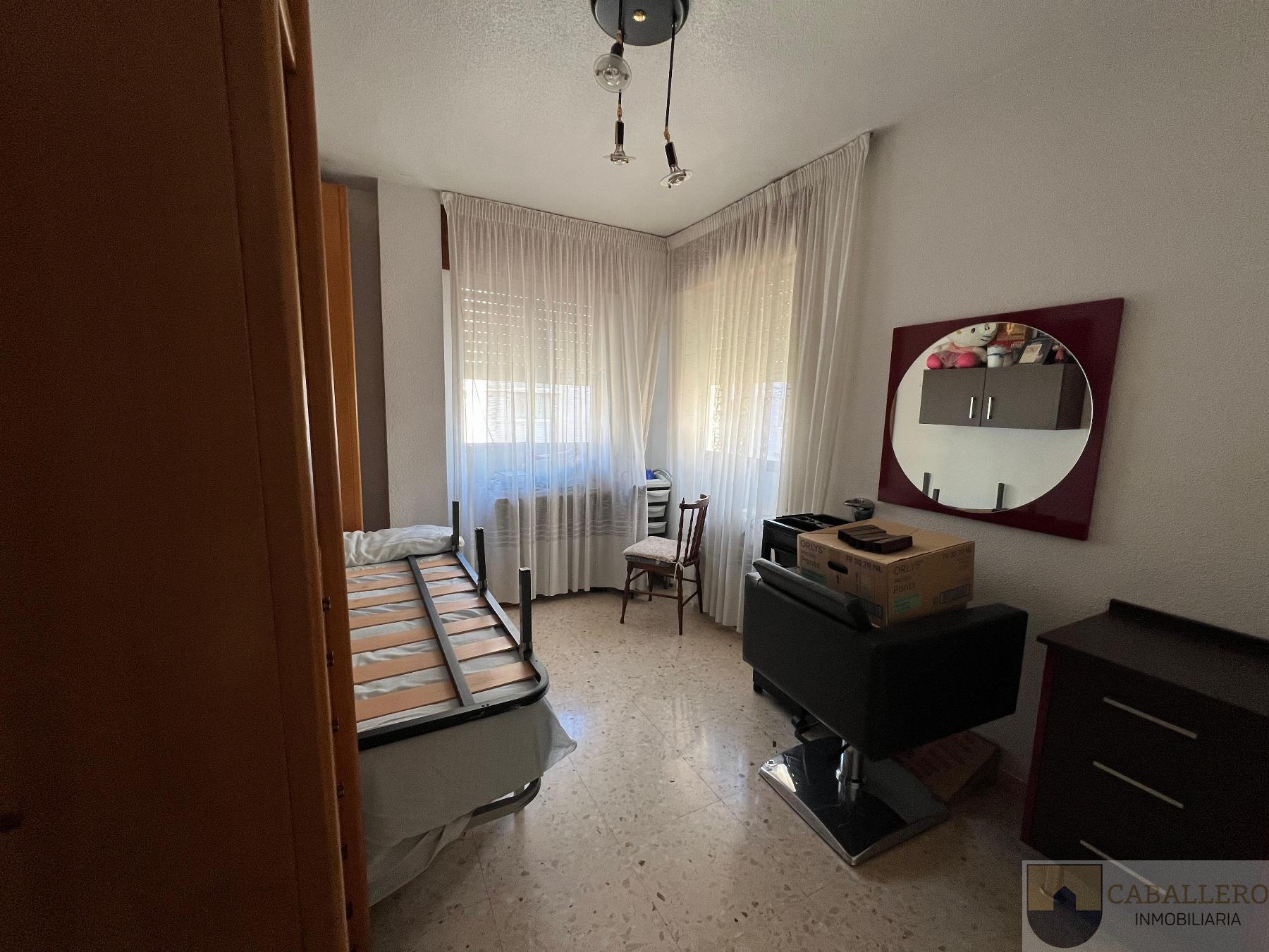 For sale of flat in Murcia
