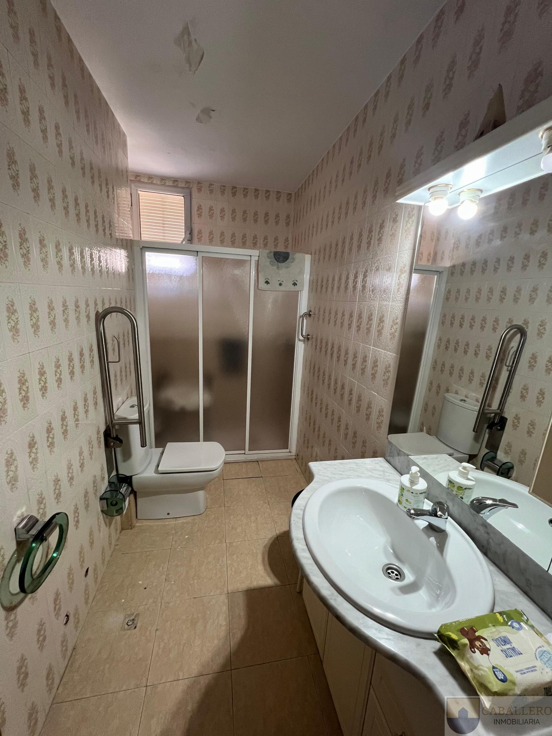 For sale of flat in Murcia