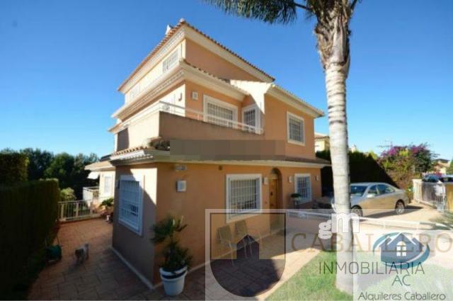 For sale of chalet in Murcia