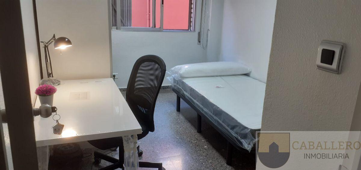 For rent of flat in Murcia