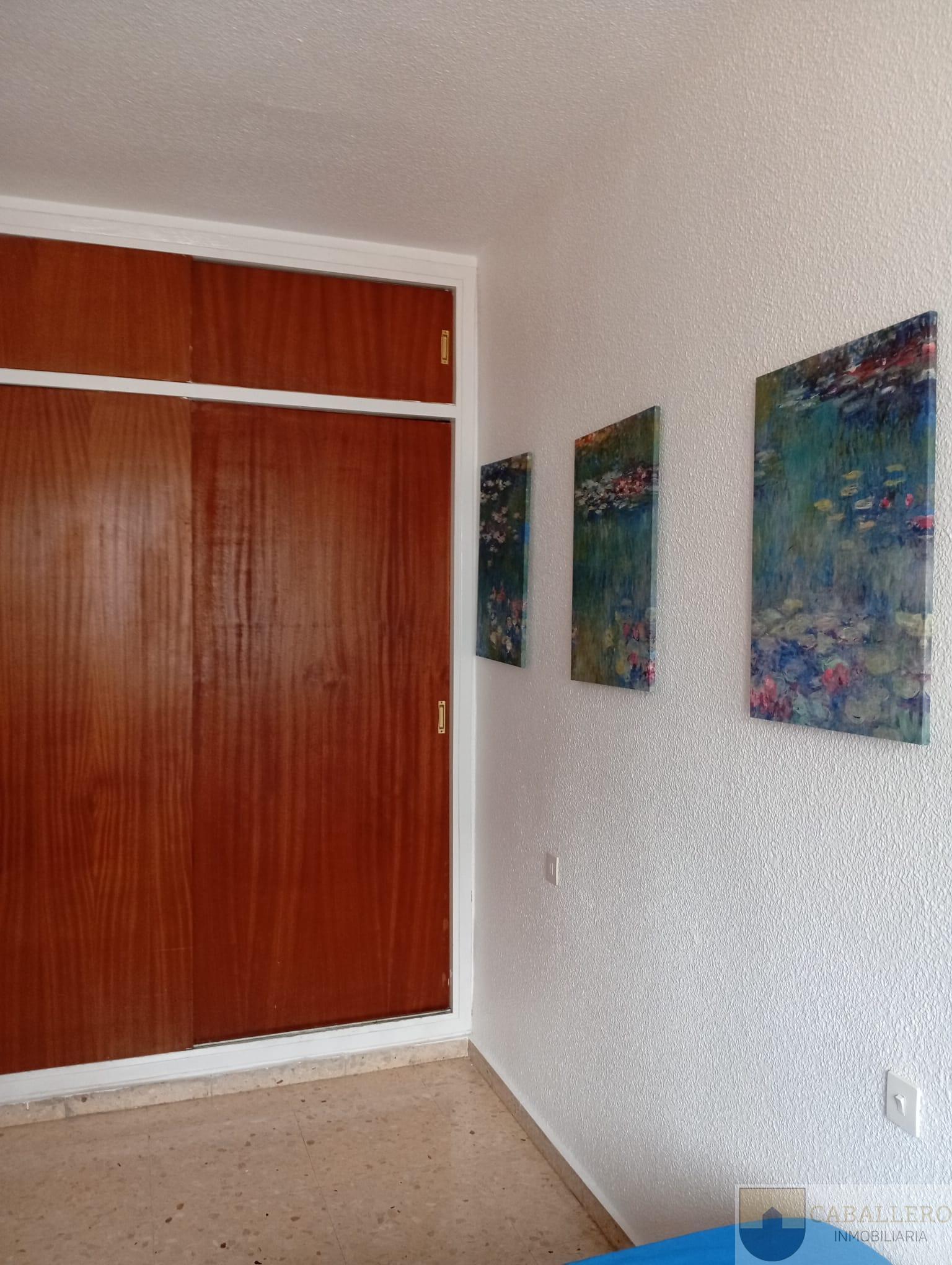 For rent of flat in Murcia