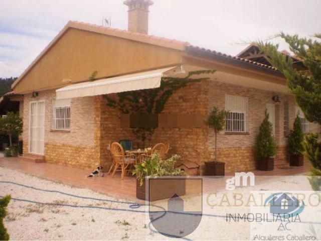 For sale of chalet in Murcia