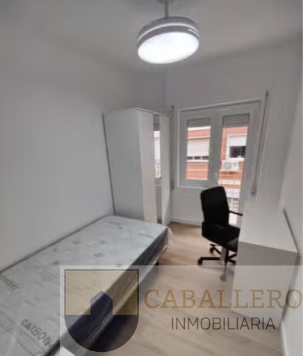 For rent of flat in Murcia