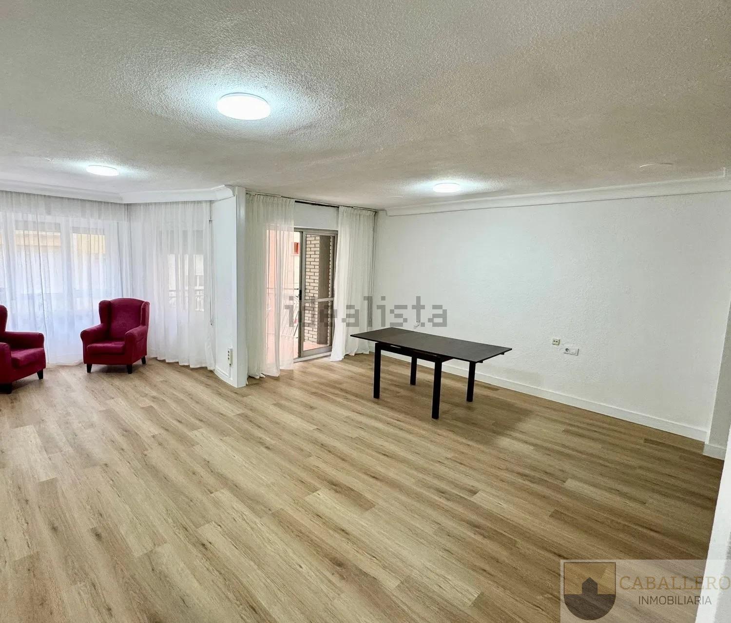 For rent of flat in Molina de Segura