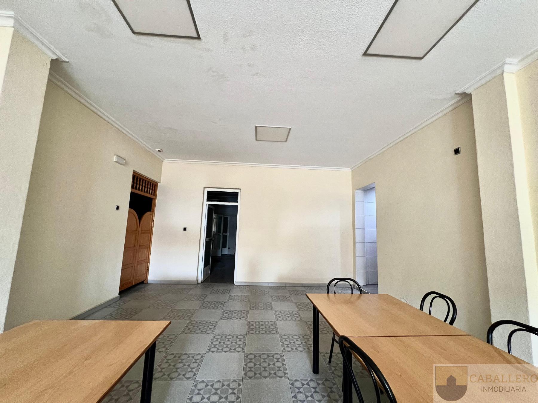 Venta de local en Murcia