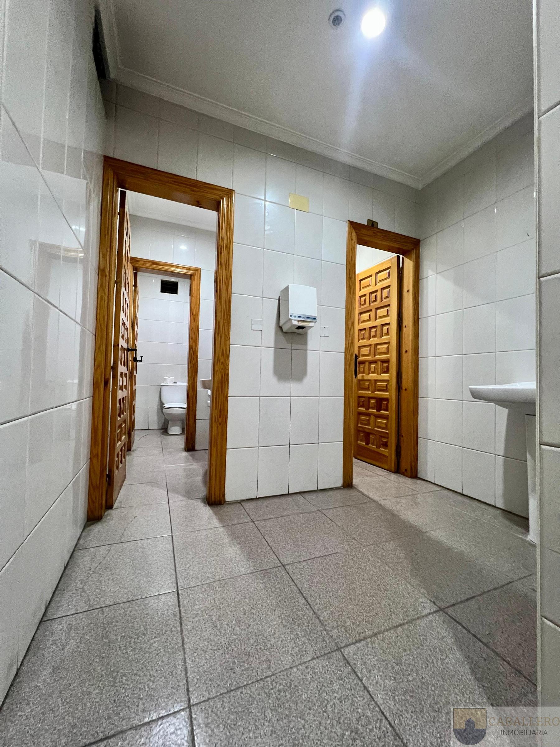 Venta de local en Murcia