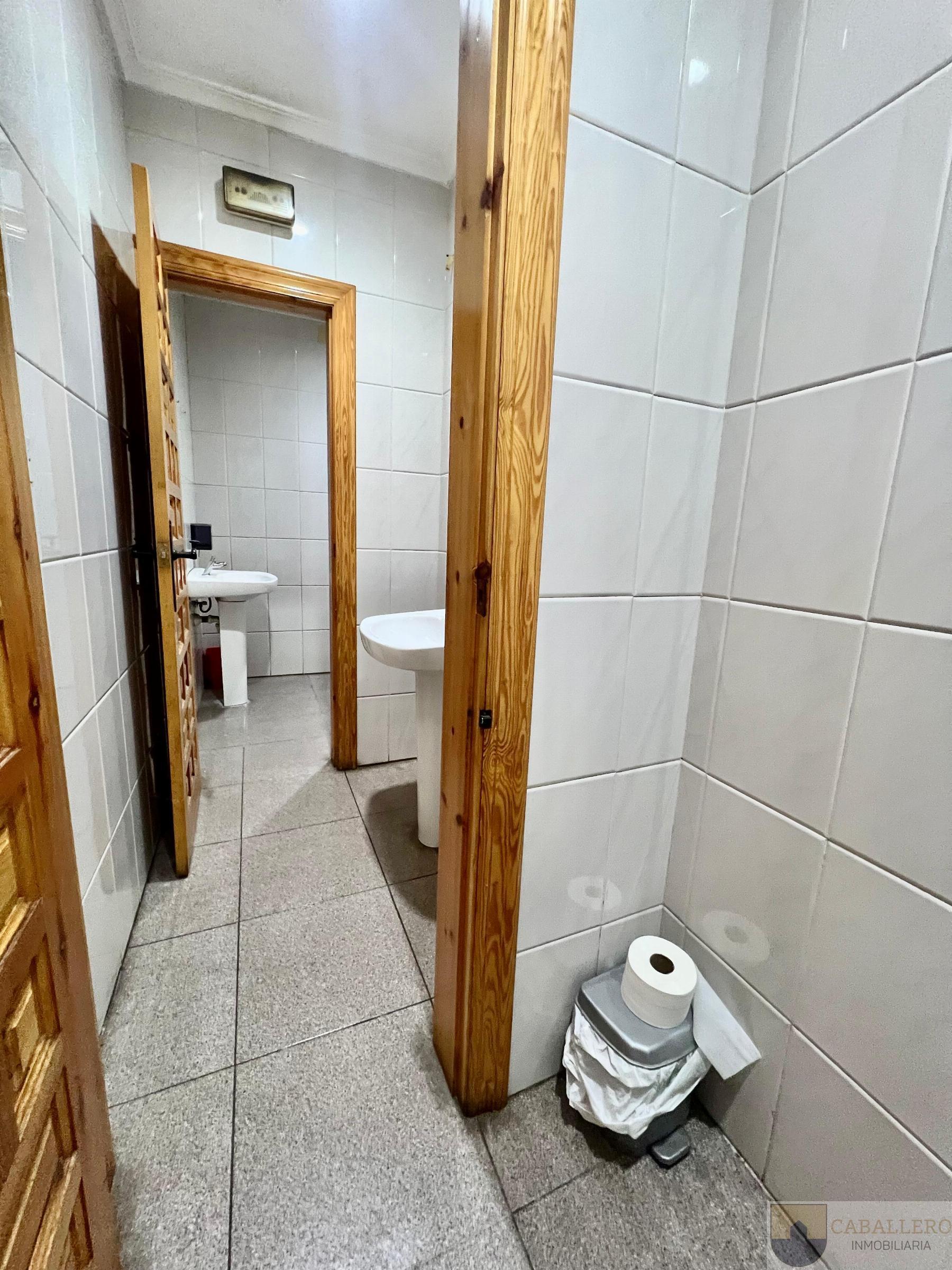 Venta de local en Murcia
