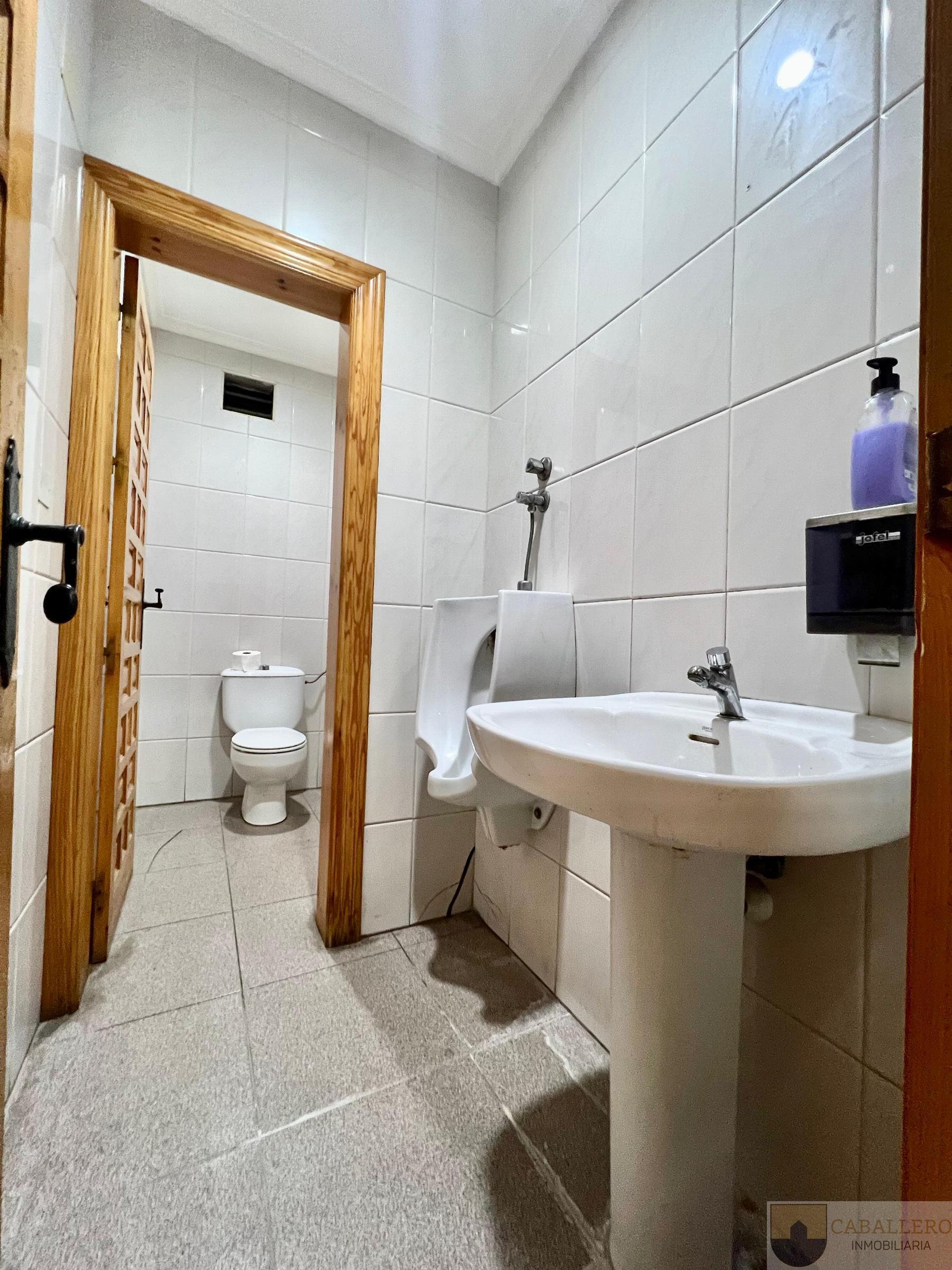 Venta de local en Murcia