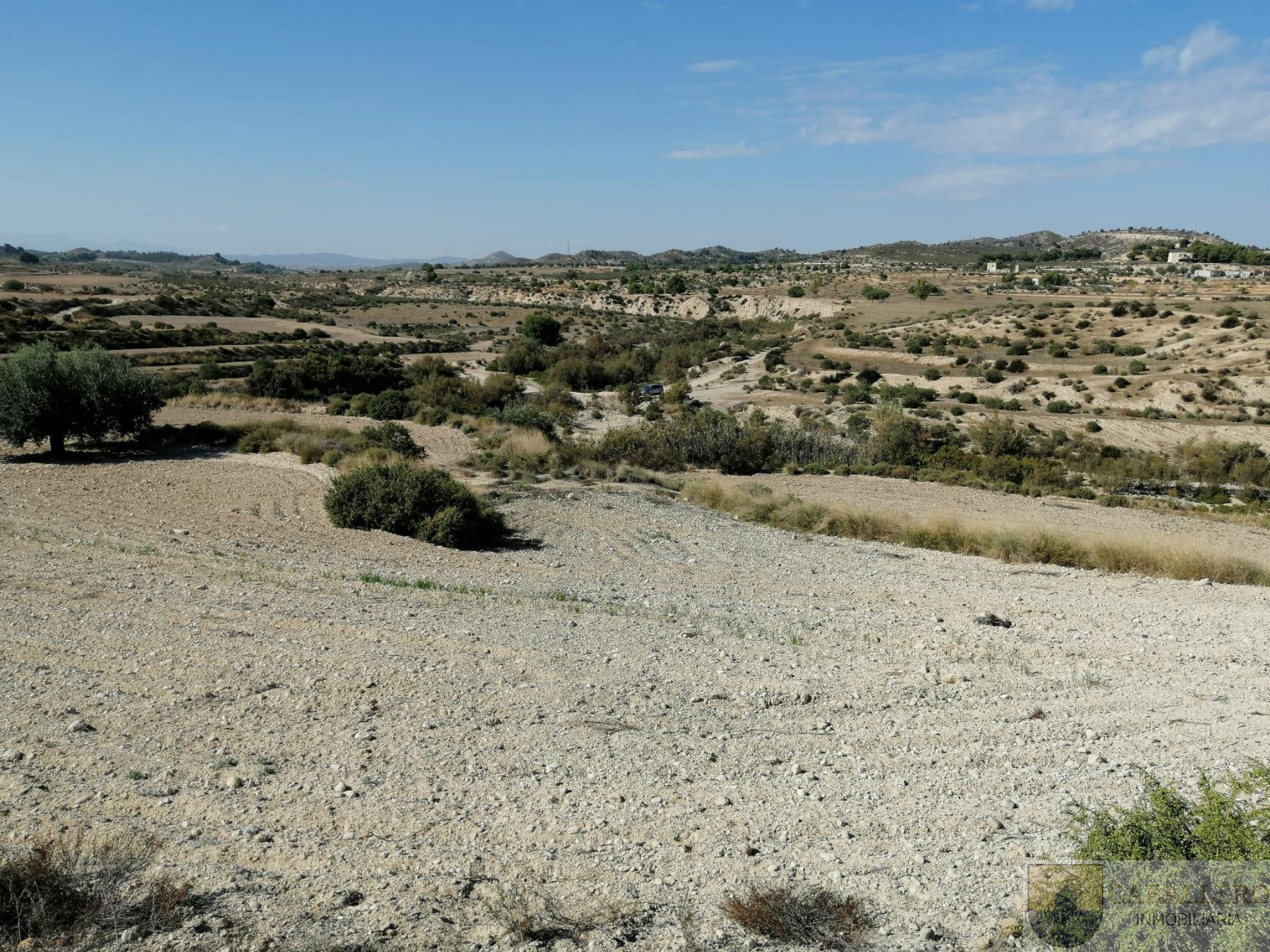 Venta de terreno en Cañada Hermosa
